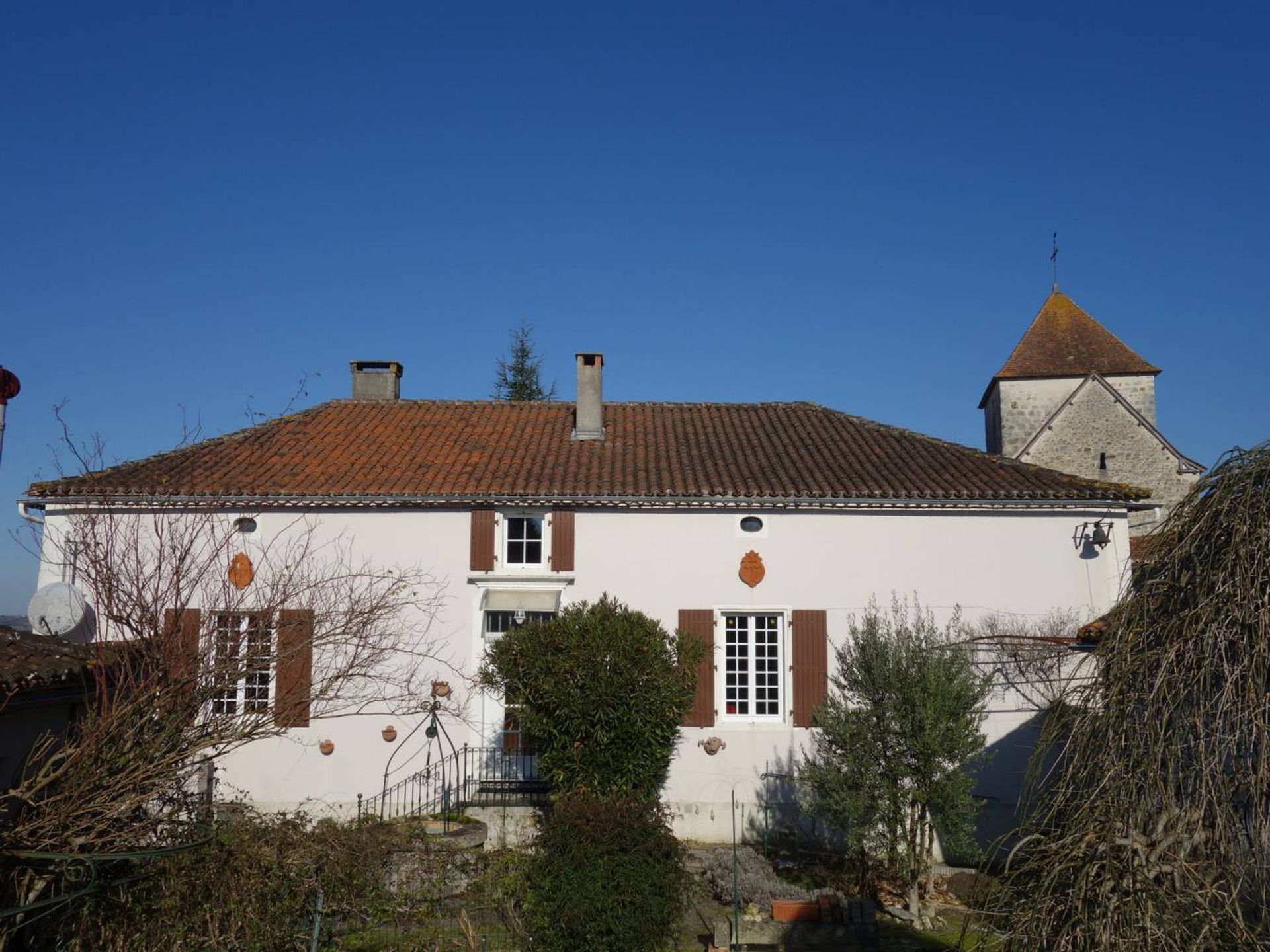 Hus i Juignac, Poitou-Charentes 10100970