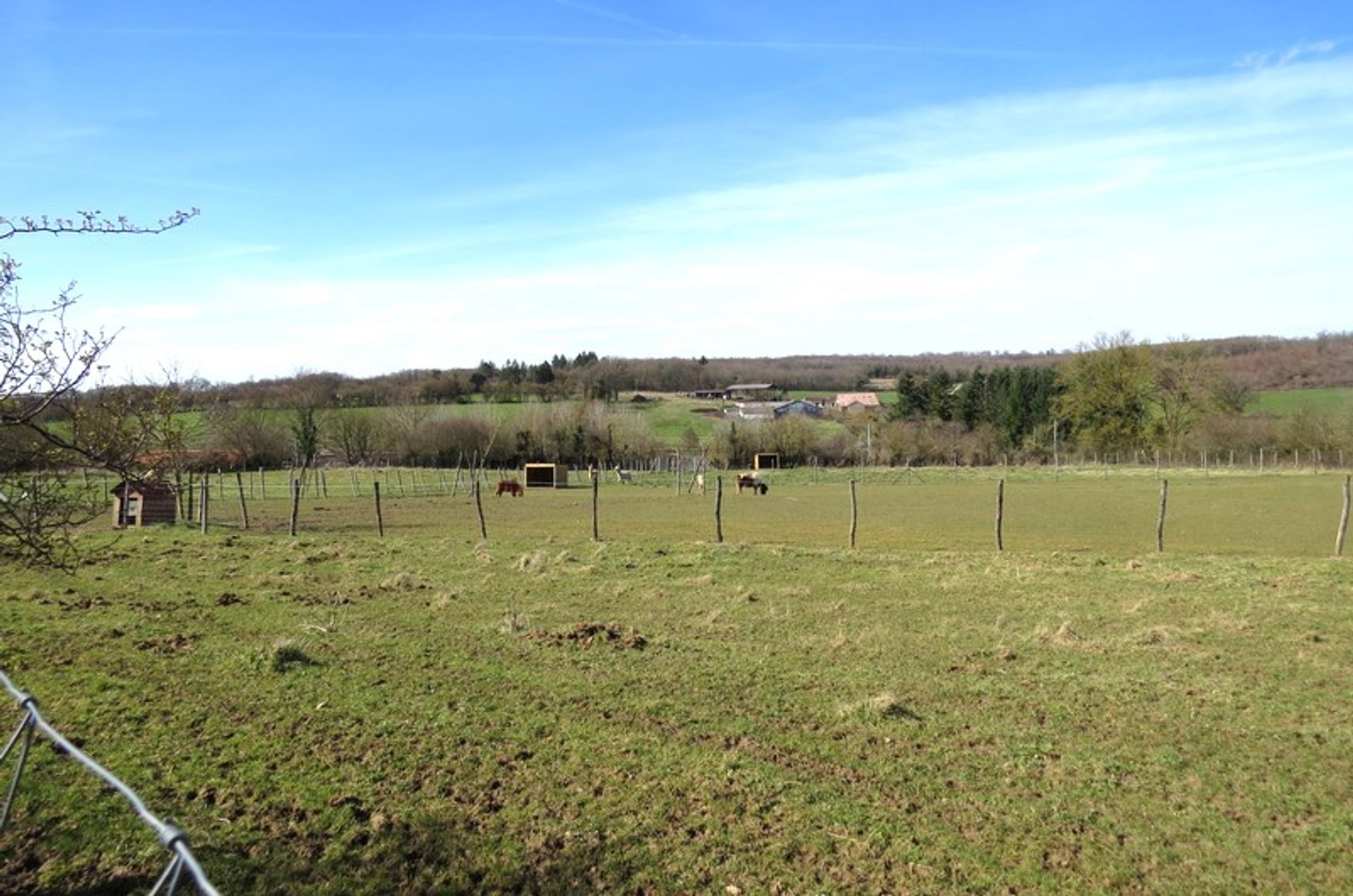 rumah dalam Aunac, Poitou-Charentes 10101050