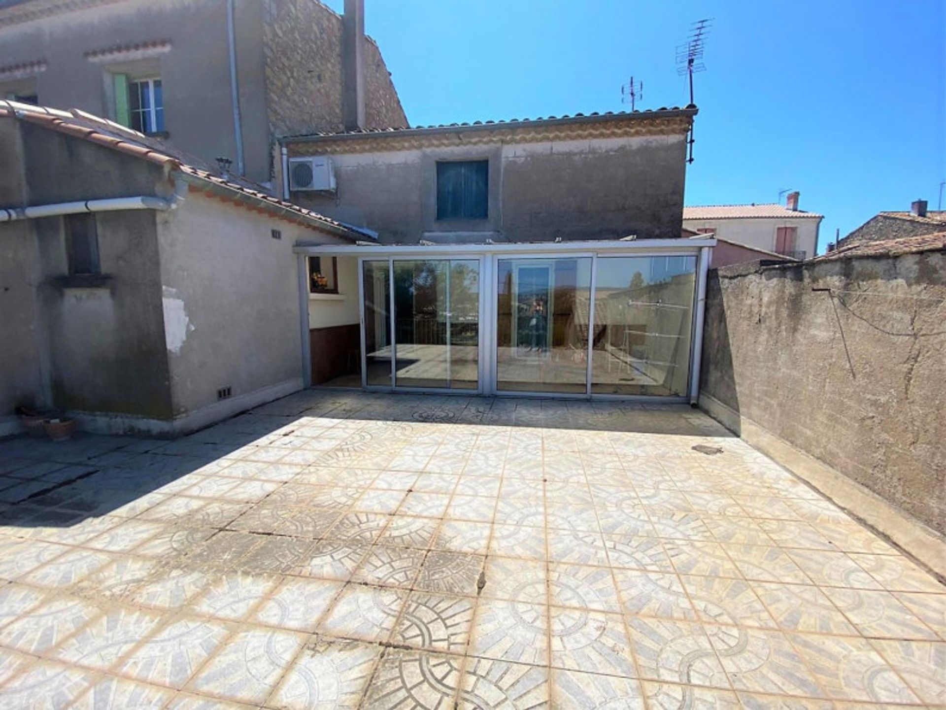 Huis in Roujan, Languedoc-Roussillon 10101145