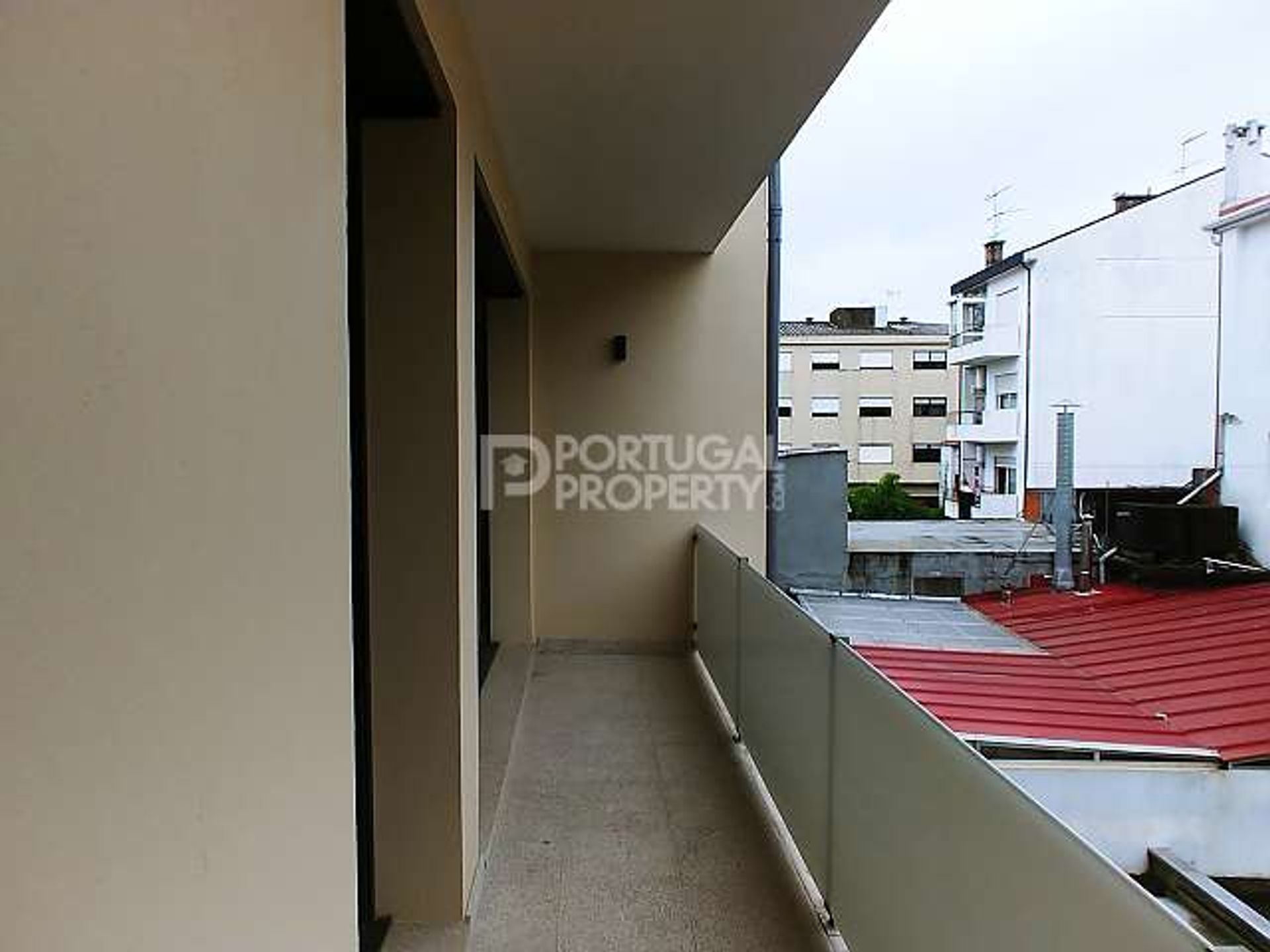 Condominium in Porto, Porto 10102158