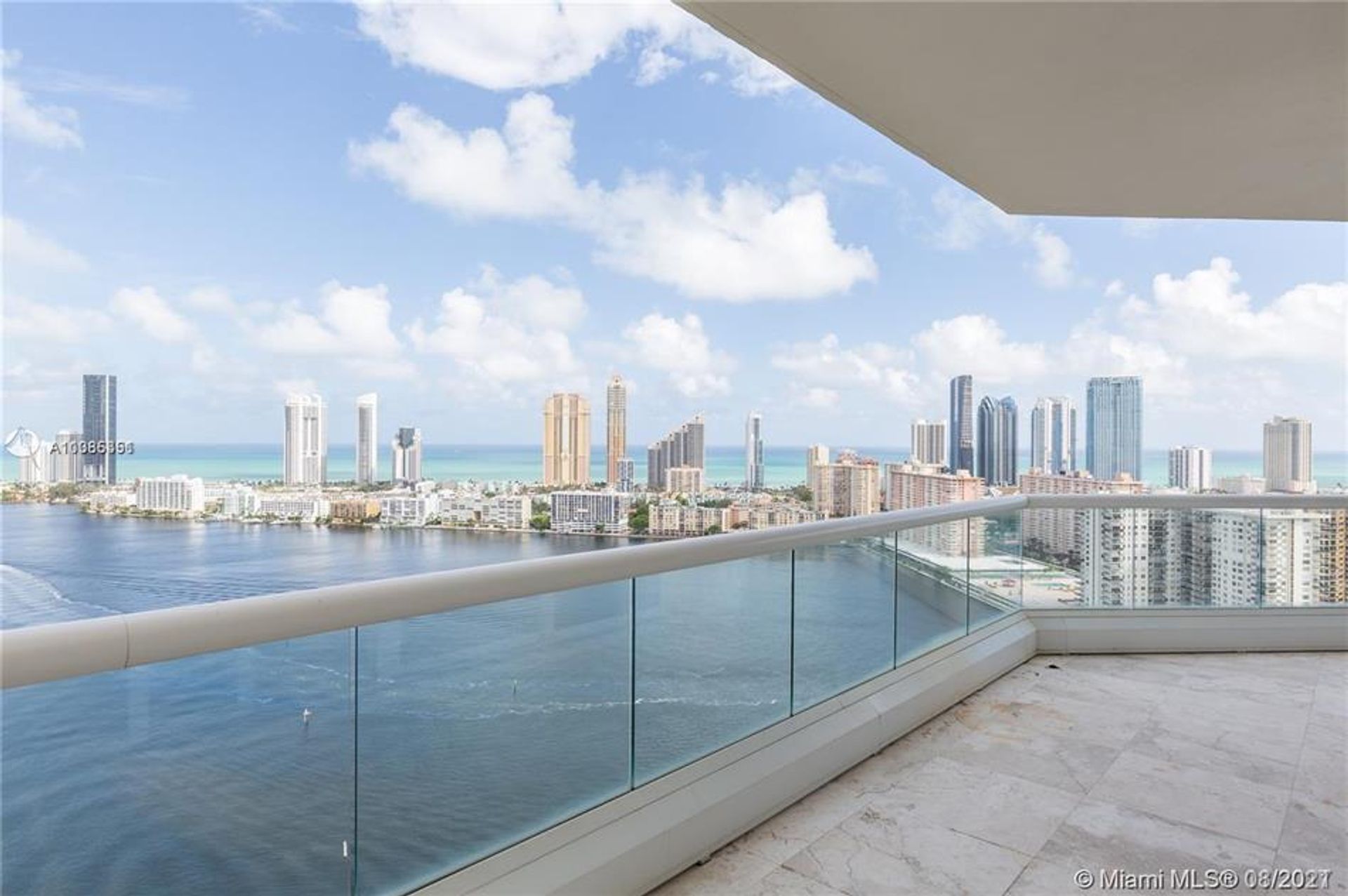 Condominio nel Aventura, Florida 10102236