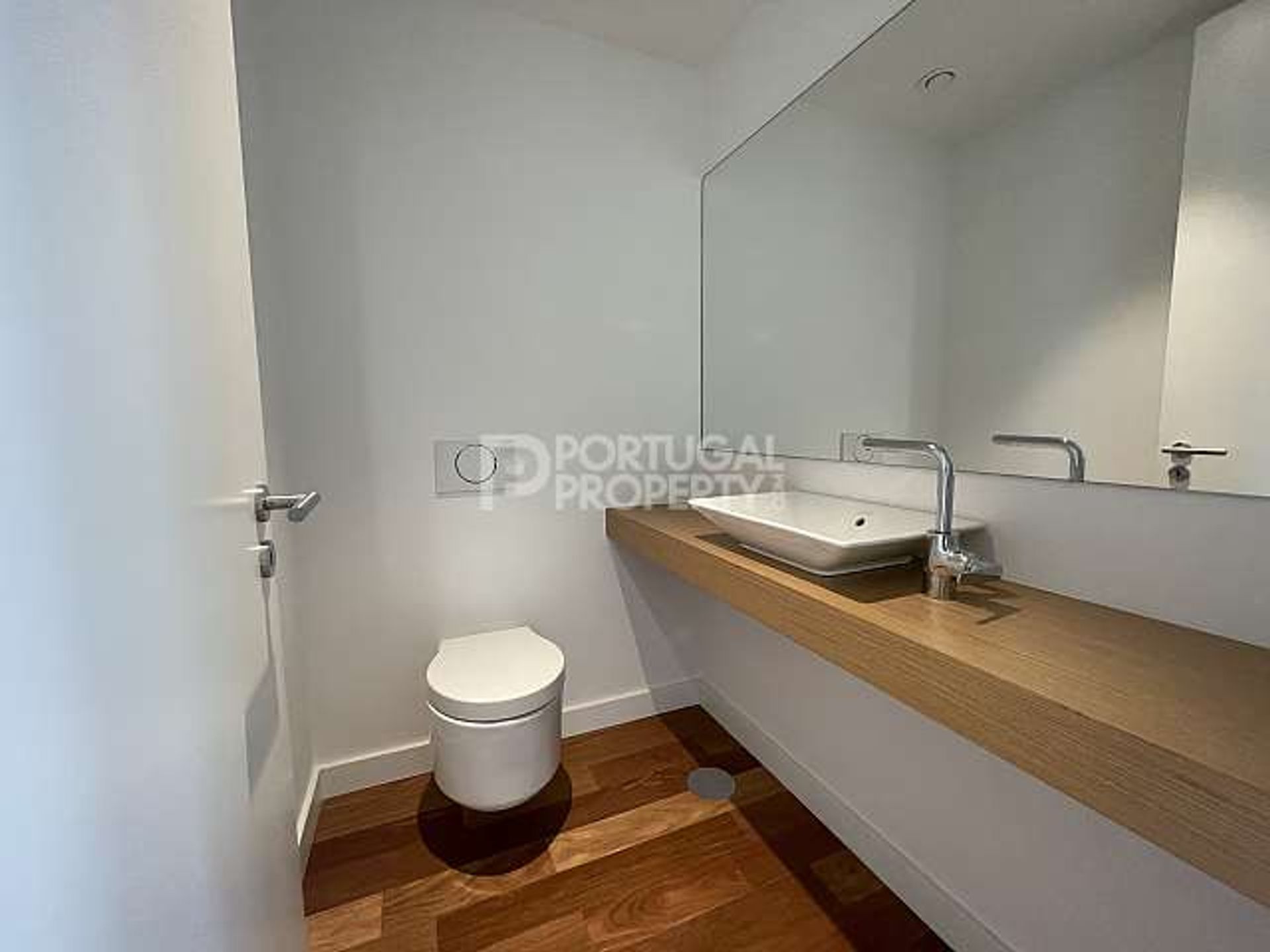 Кондоминиум в Porto, Porto 10102480