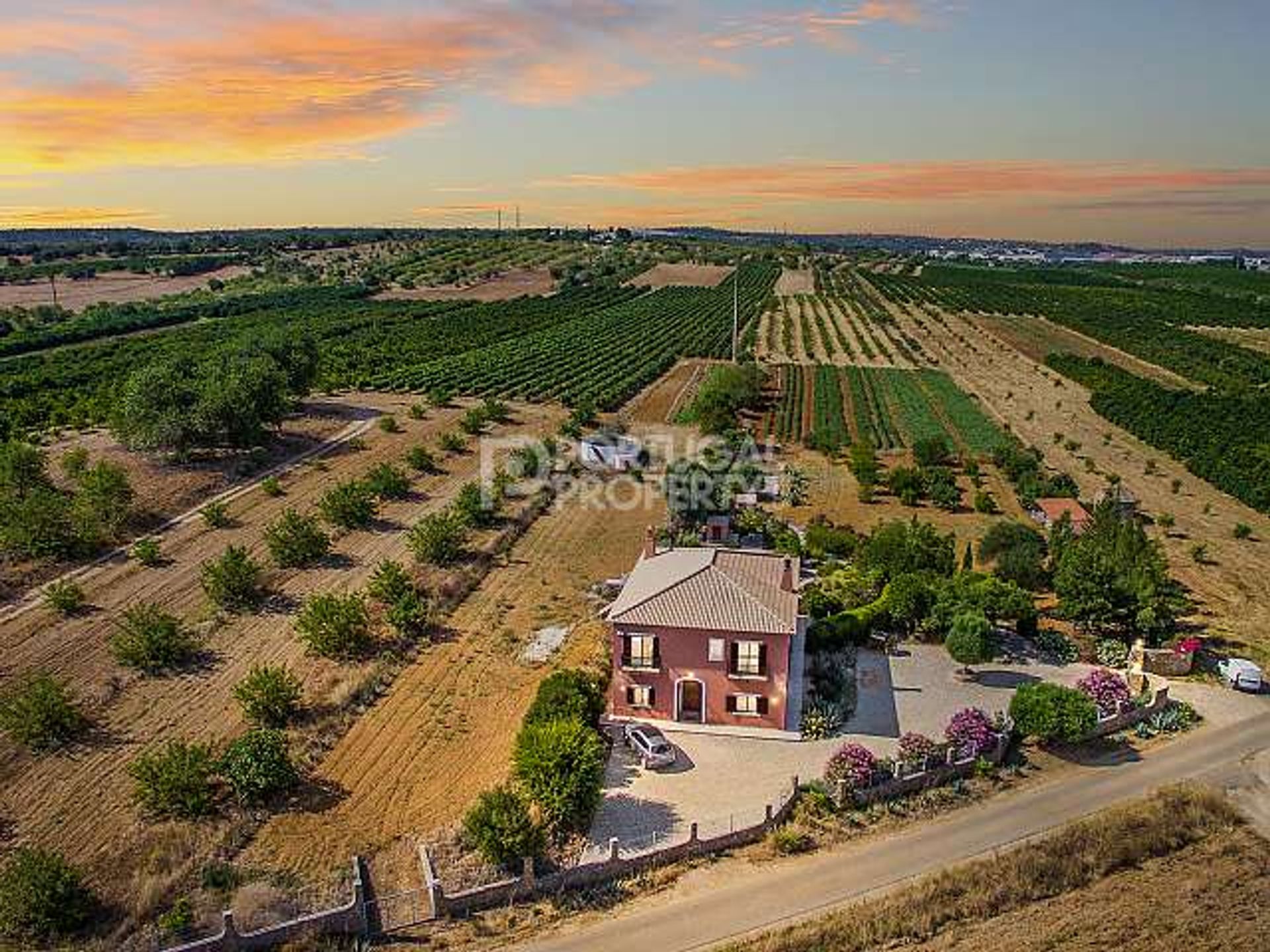 Rumah di Algoz, Algarve 10102596