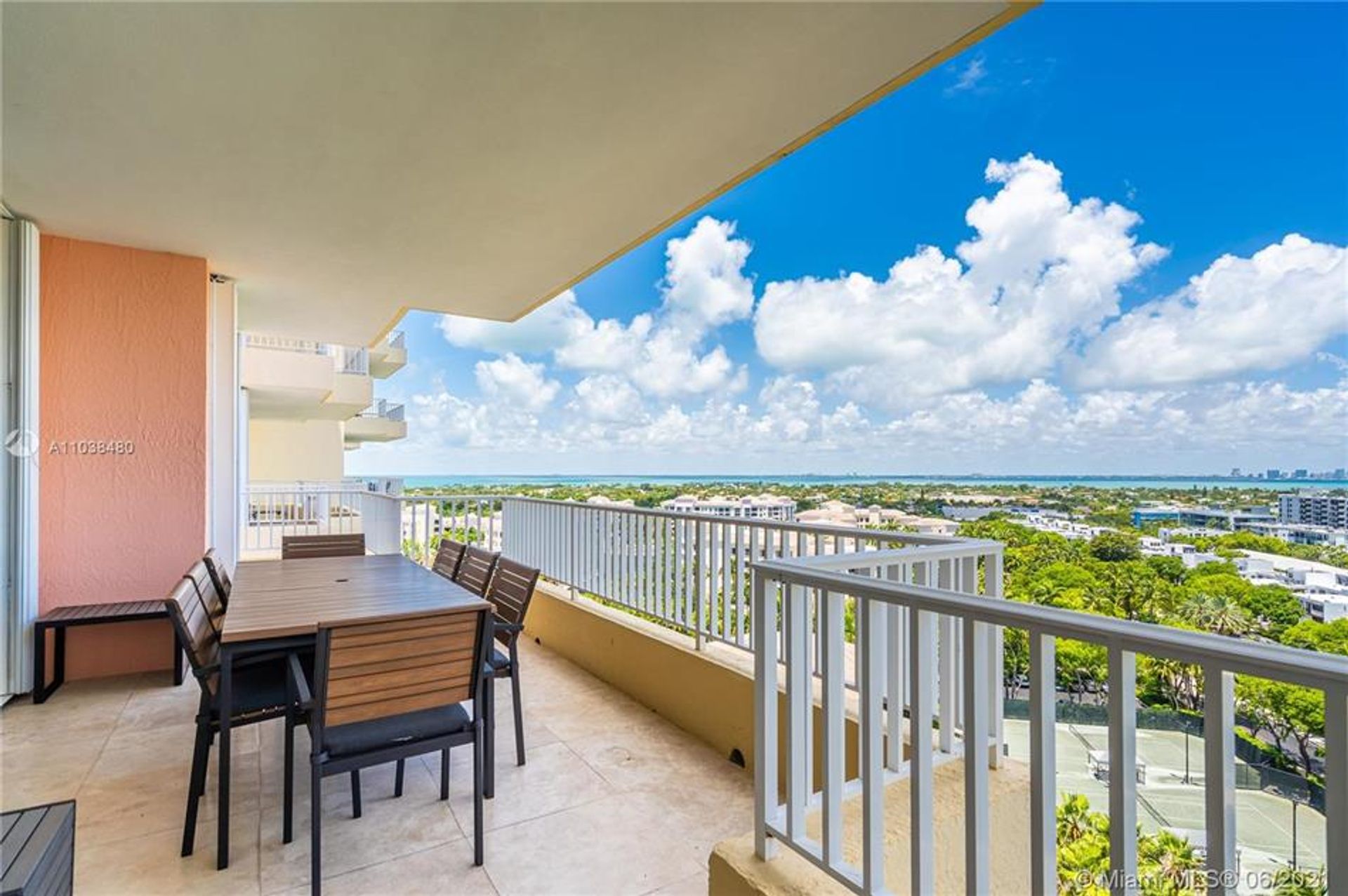 분양 아파트 에 Key Biscayne, Florida 10102644