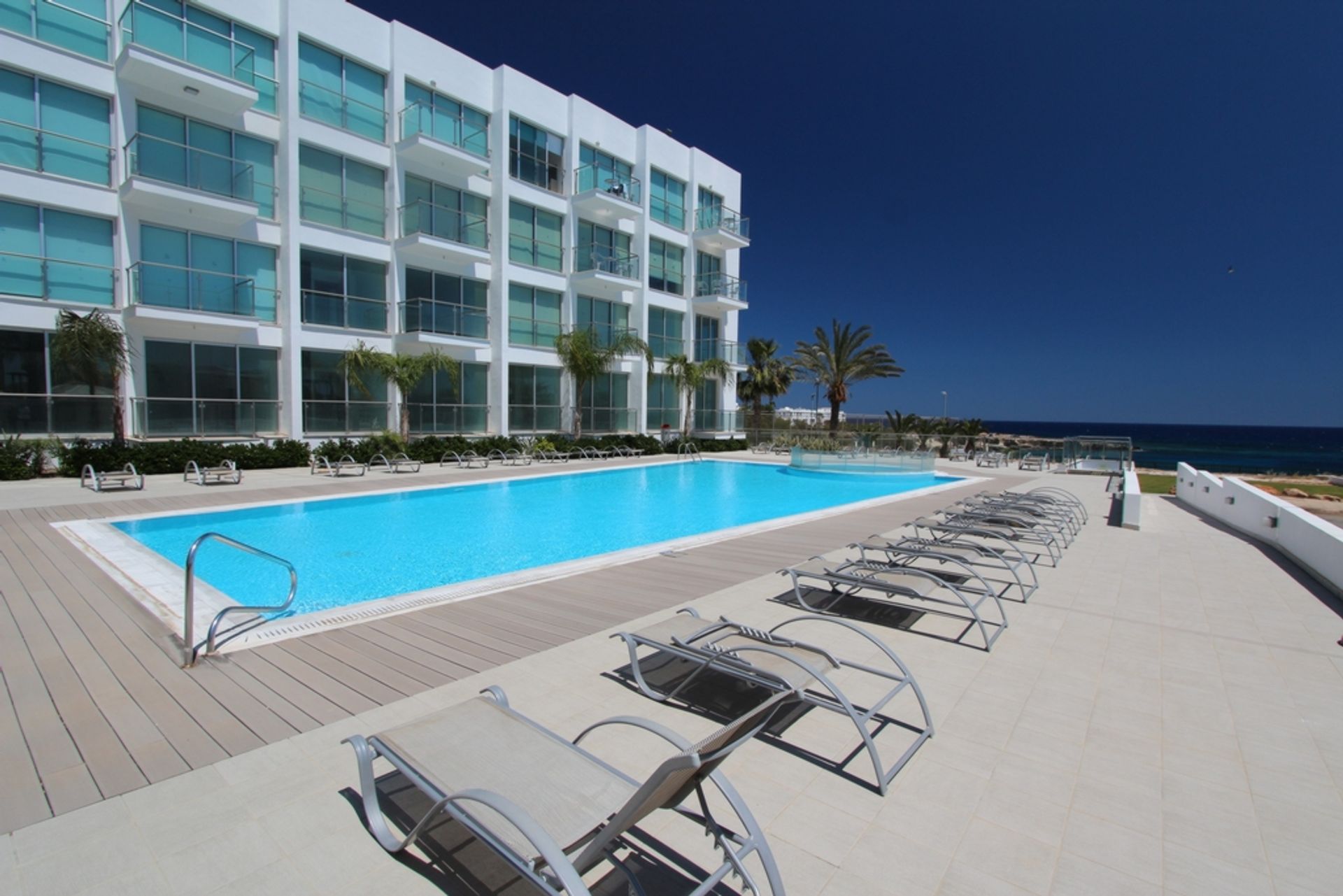 Condominium dans Agía Napa, Ammochostos 10102895