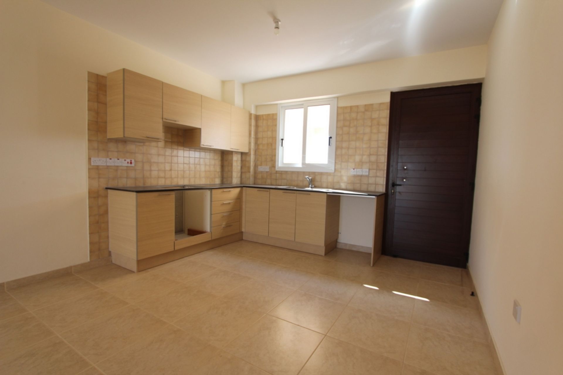 Condominium dans Agía Napa, Ammochostos 10102898