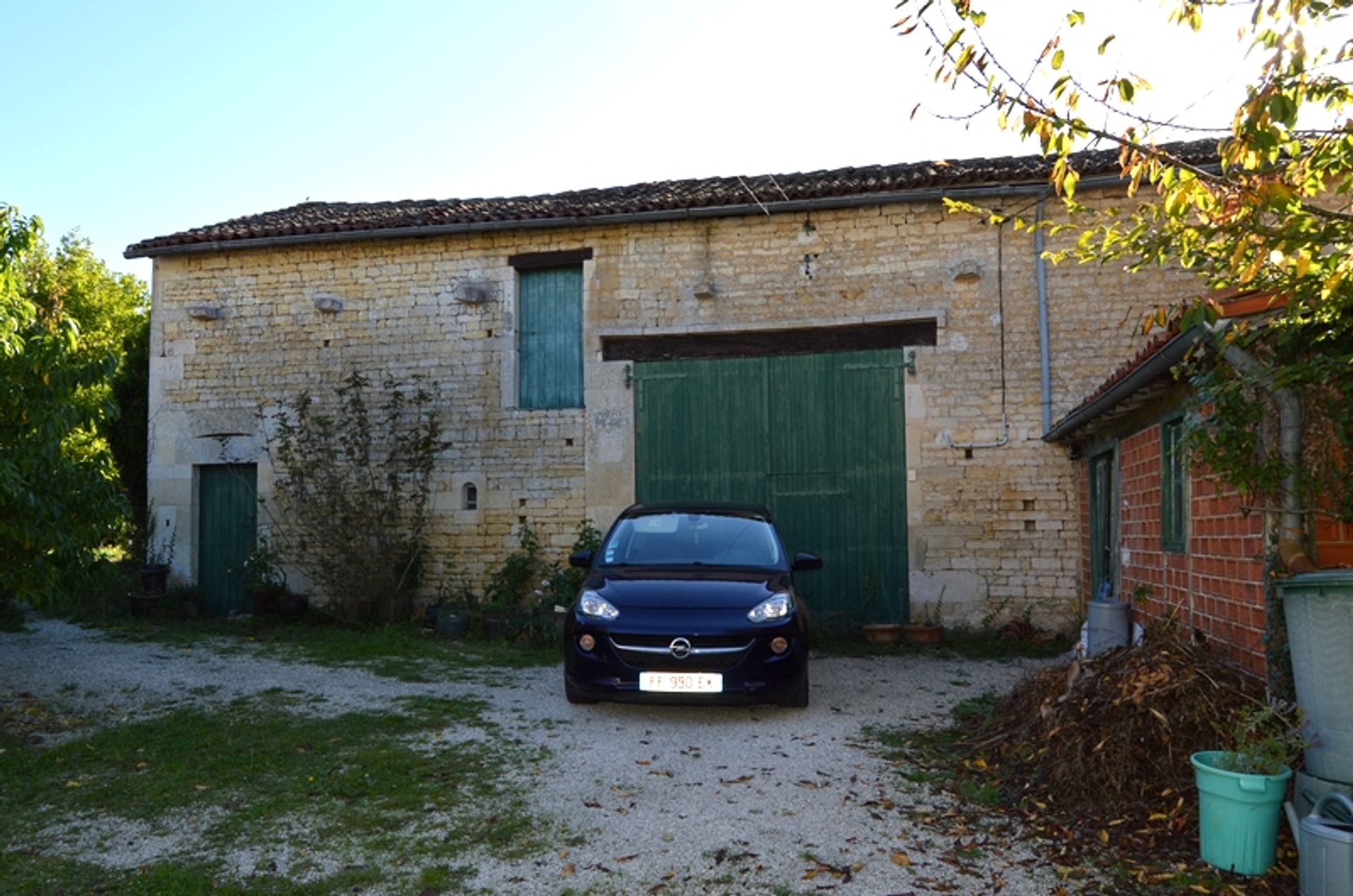 House in Lorigne, Poitou-Charentes 10103187