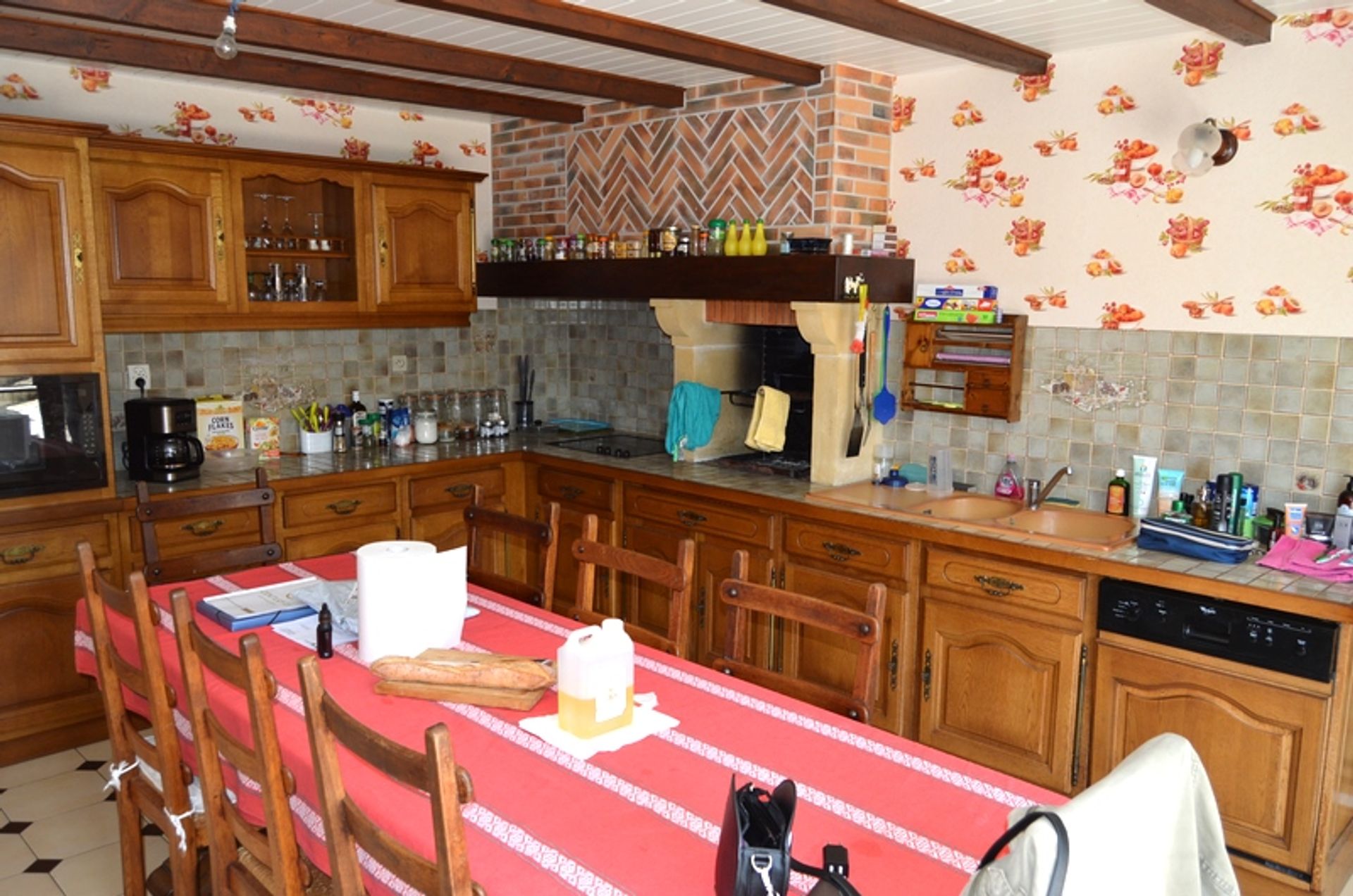 rumah dalam CHEF-BOUTONNE, Poitou-Charentes 10103205