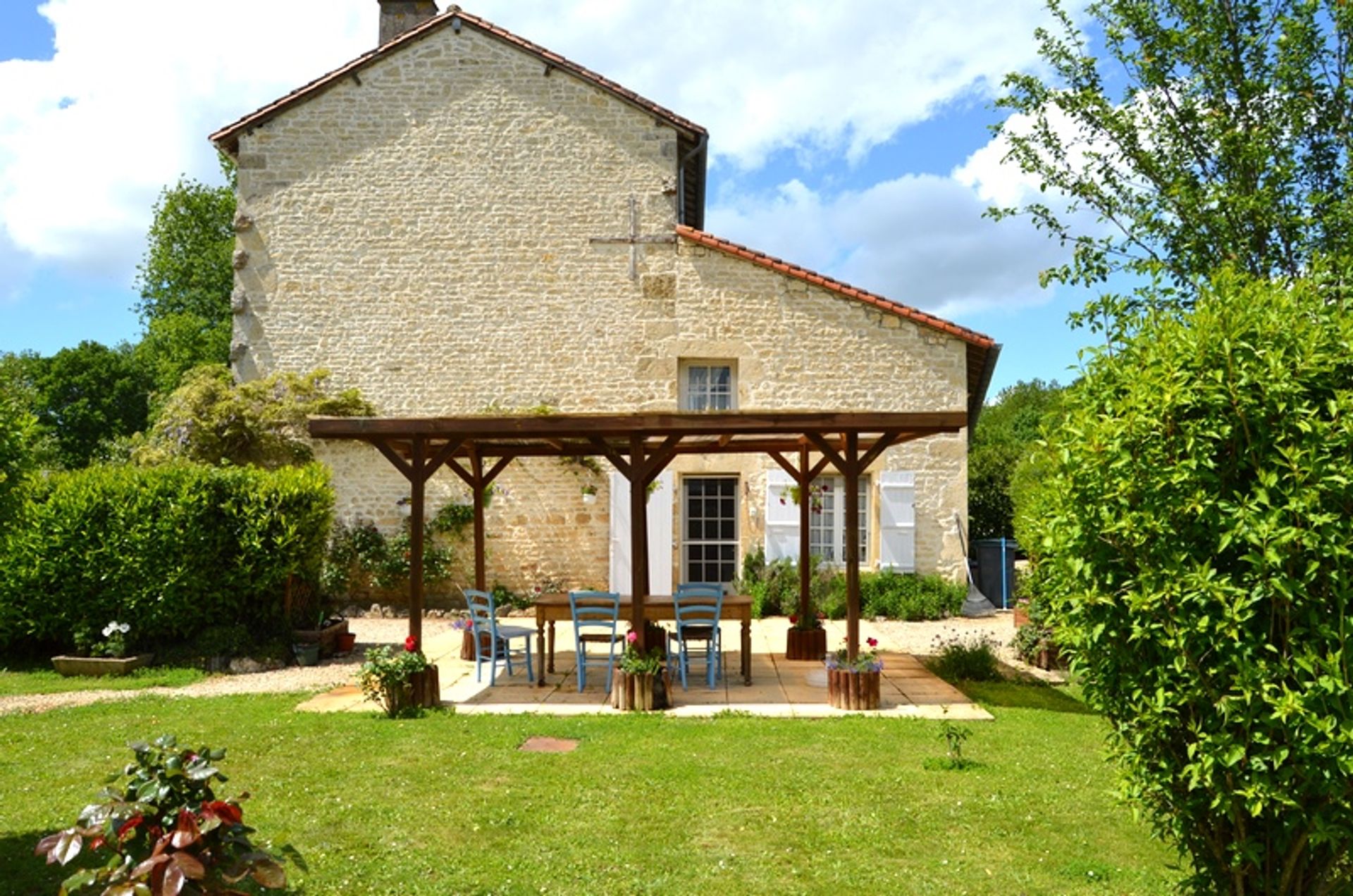 Huis in Tesse, Poitou-Charentes 10103209