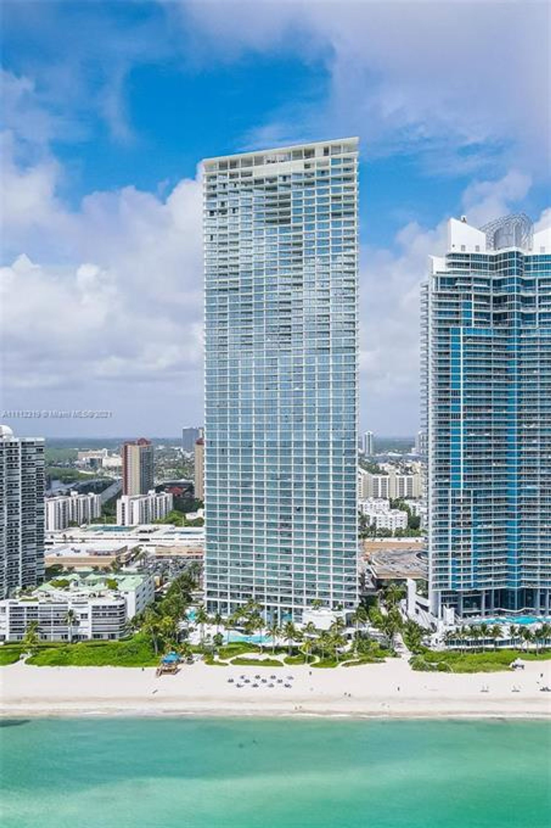 Condominium in Sunny Isles Beach, Florida 10103847