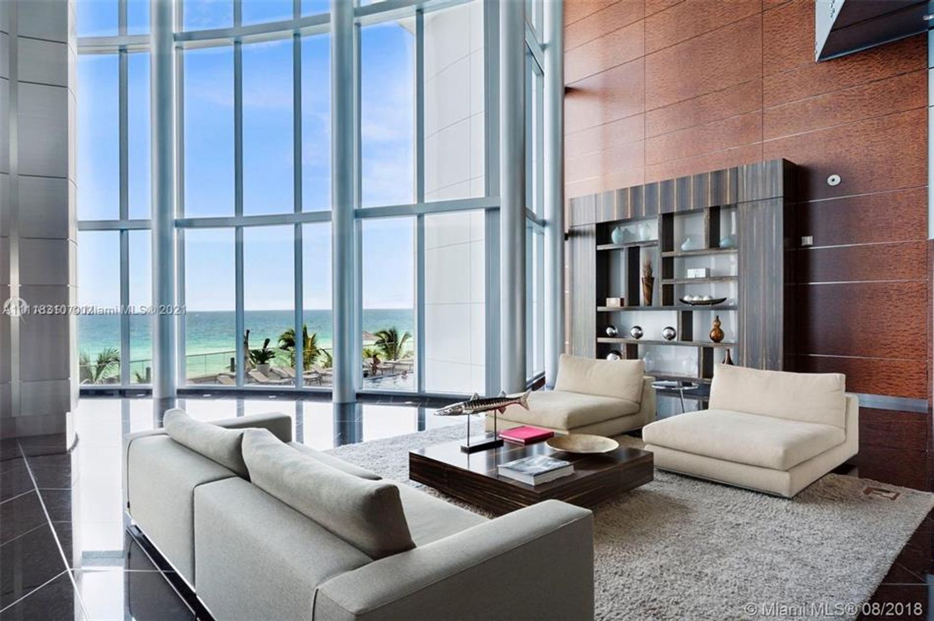 公寓 在 Sunny Isles Beach, Florida 10103857