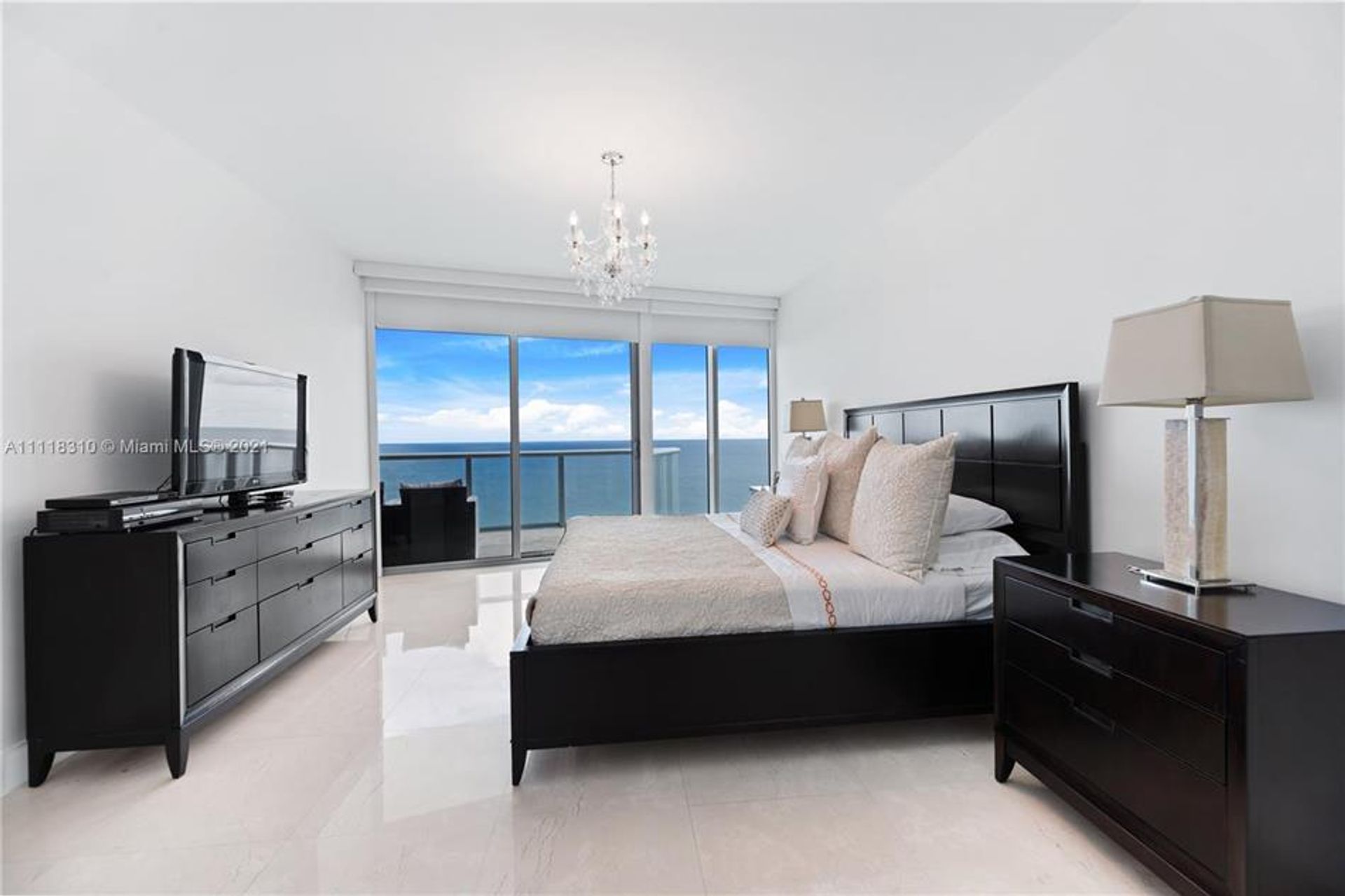 公寓 在 Sunny Isles Beach, Florida 10103857