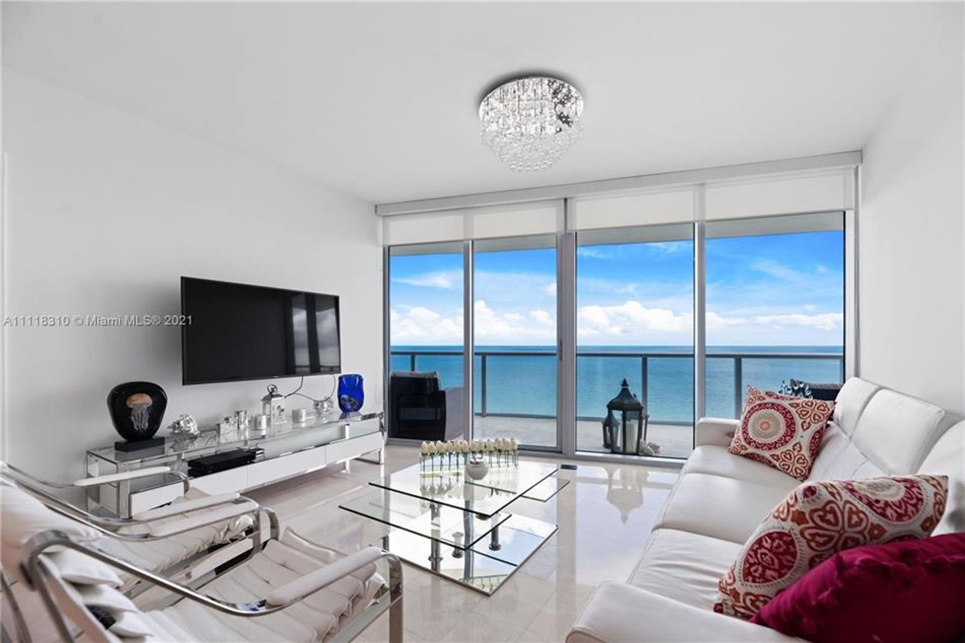 公寓 在 Sunny Isles Beach, Florida 10103857