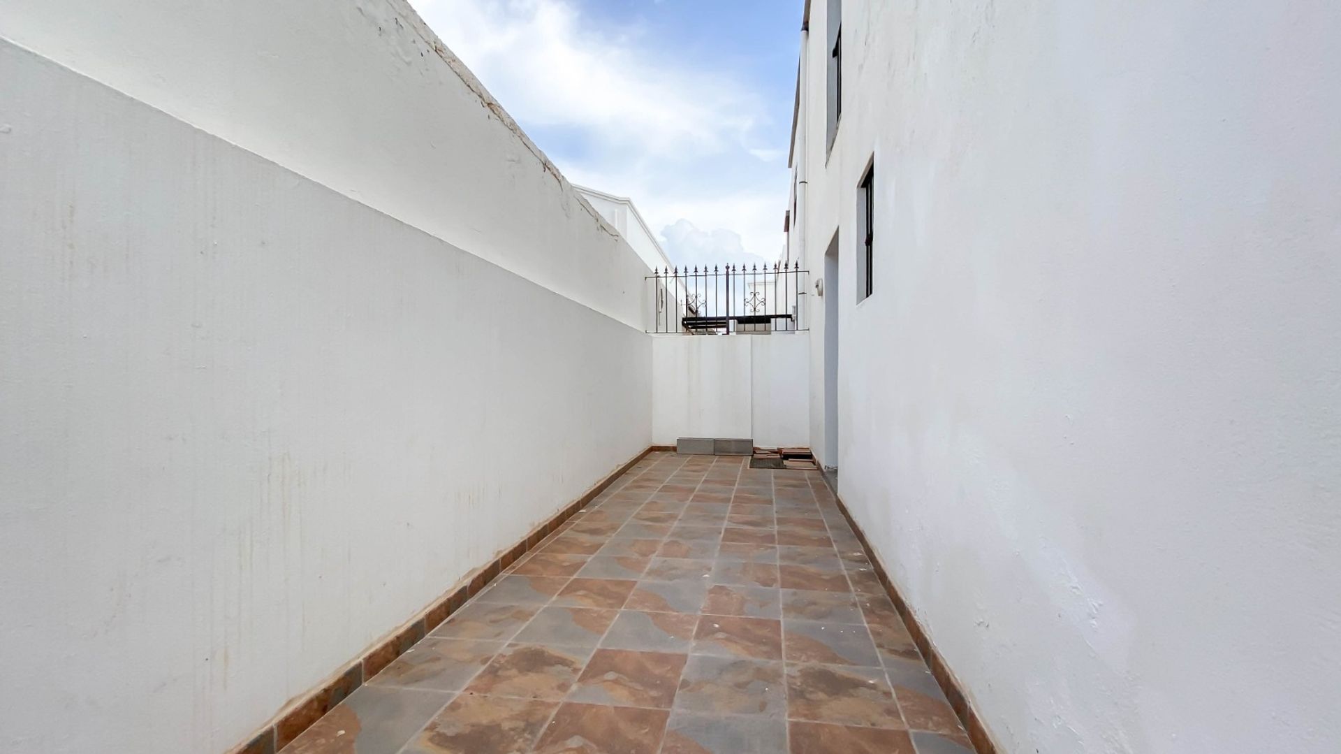 Condominio en Playa Honda, Lanzarote 10104143