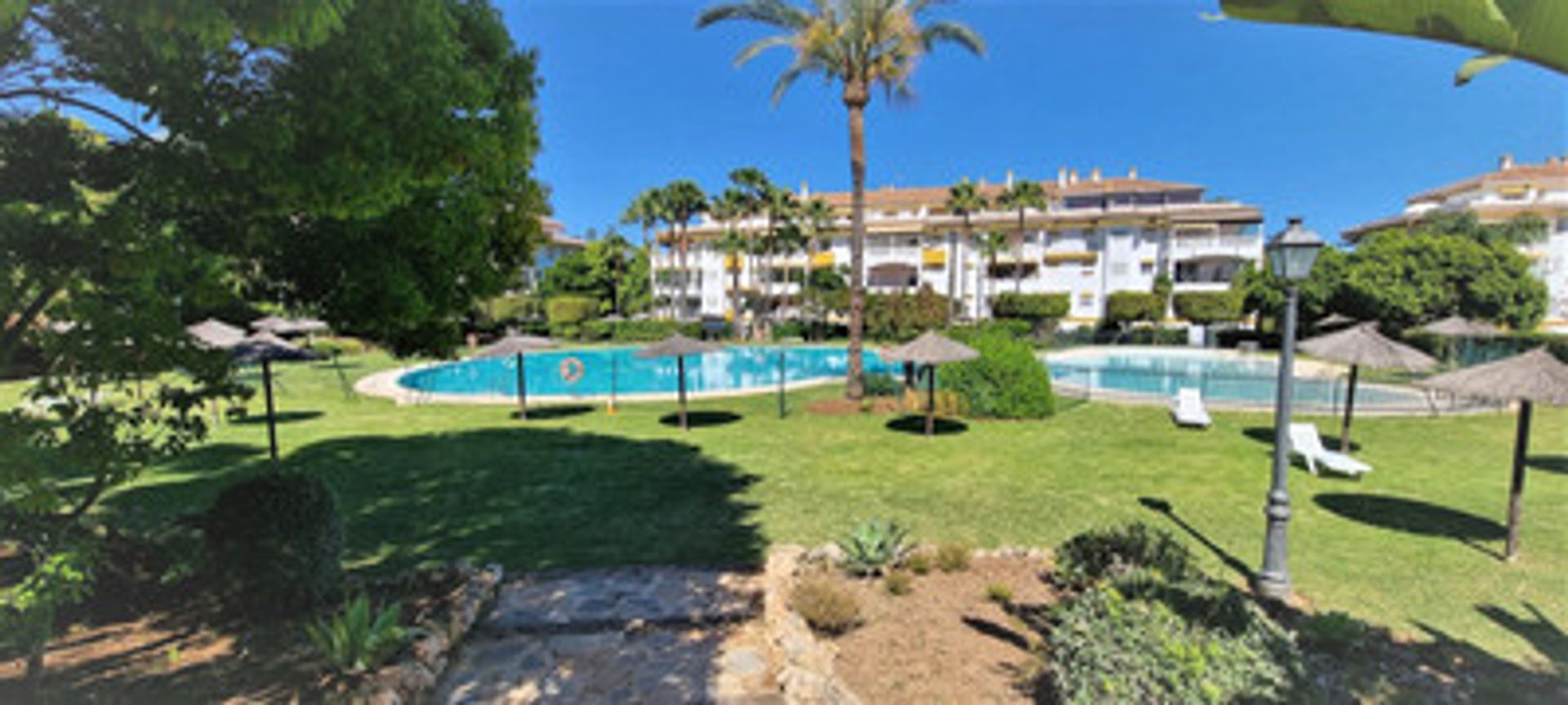 Condominium in El Angel, Andalusia 10104423