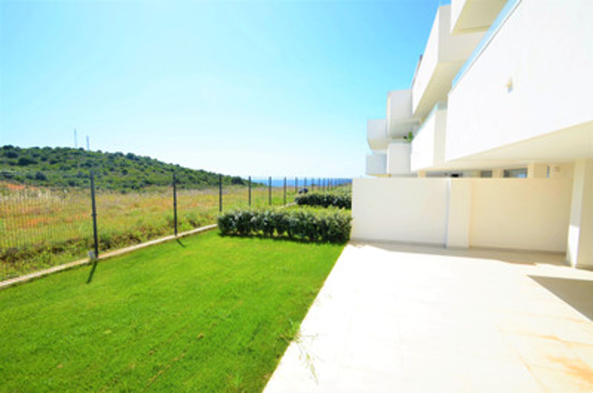 Condominium dans Estepona, Andalousie 10104426