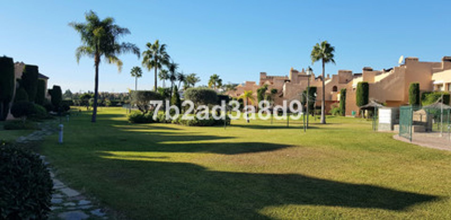 Condominium in Atalaya, Andalucia 10104450