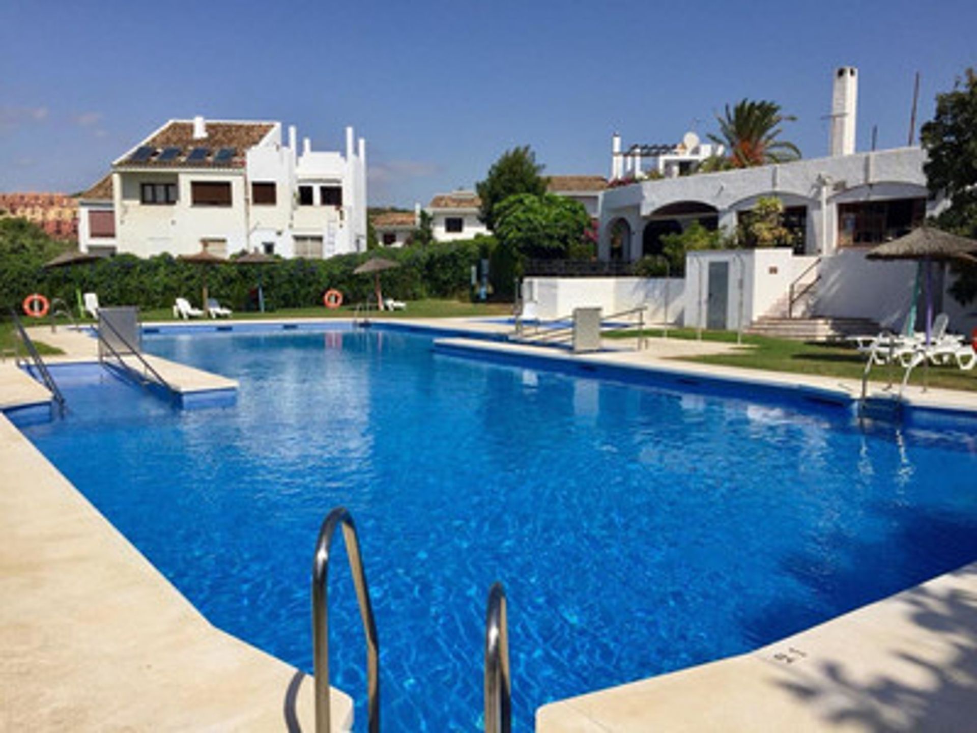 Huis in San Luis de Sabinillas, Andalucia 10104537