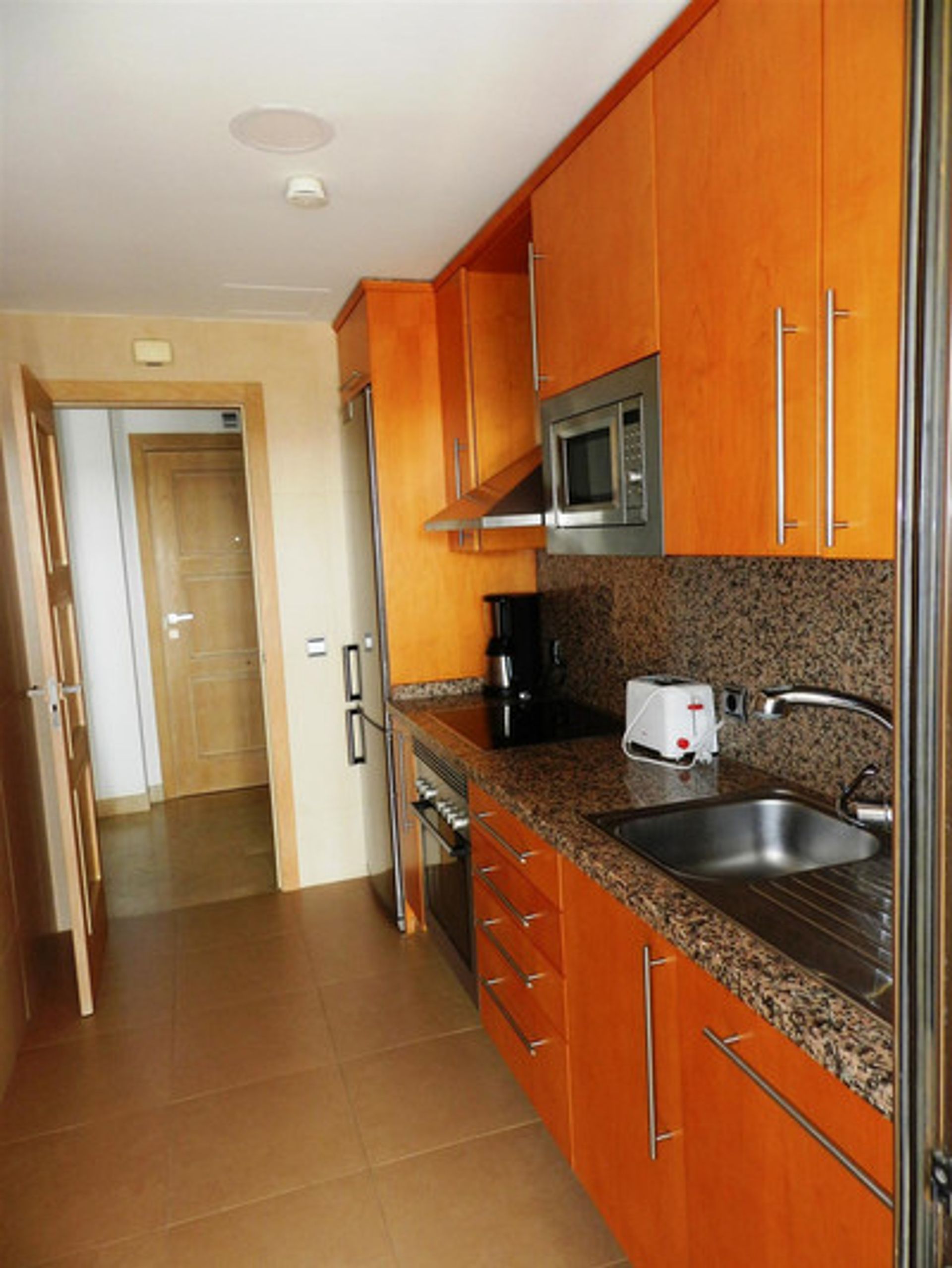 Condominium in La Duquesa, Andalucia 10104580