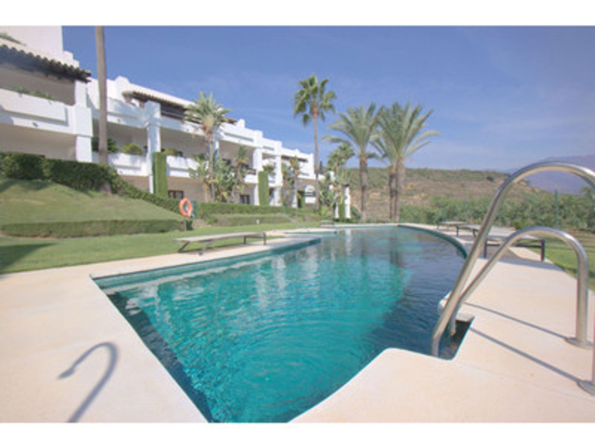 Condominium in Casares, Andalucia 10104597