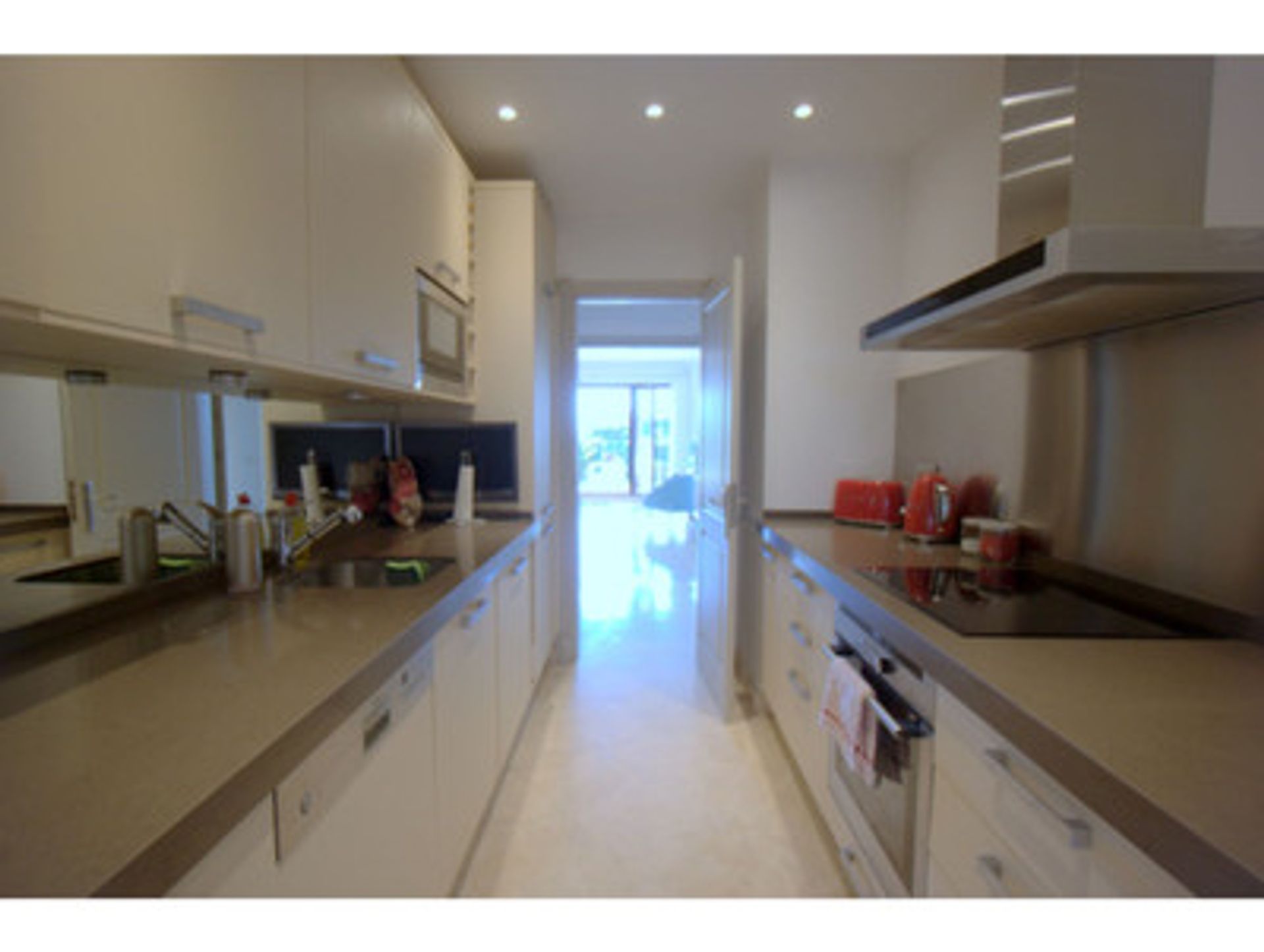 Condominium in Casares, Andalucia 10104597