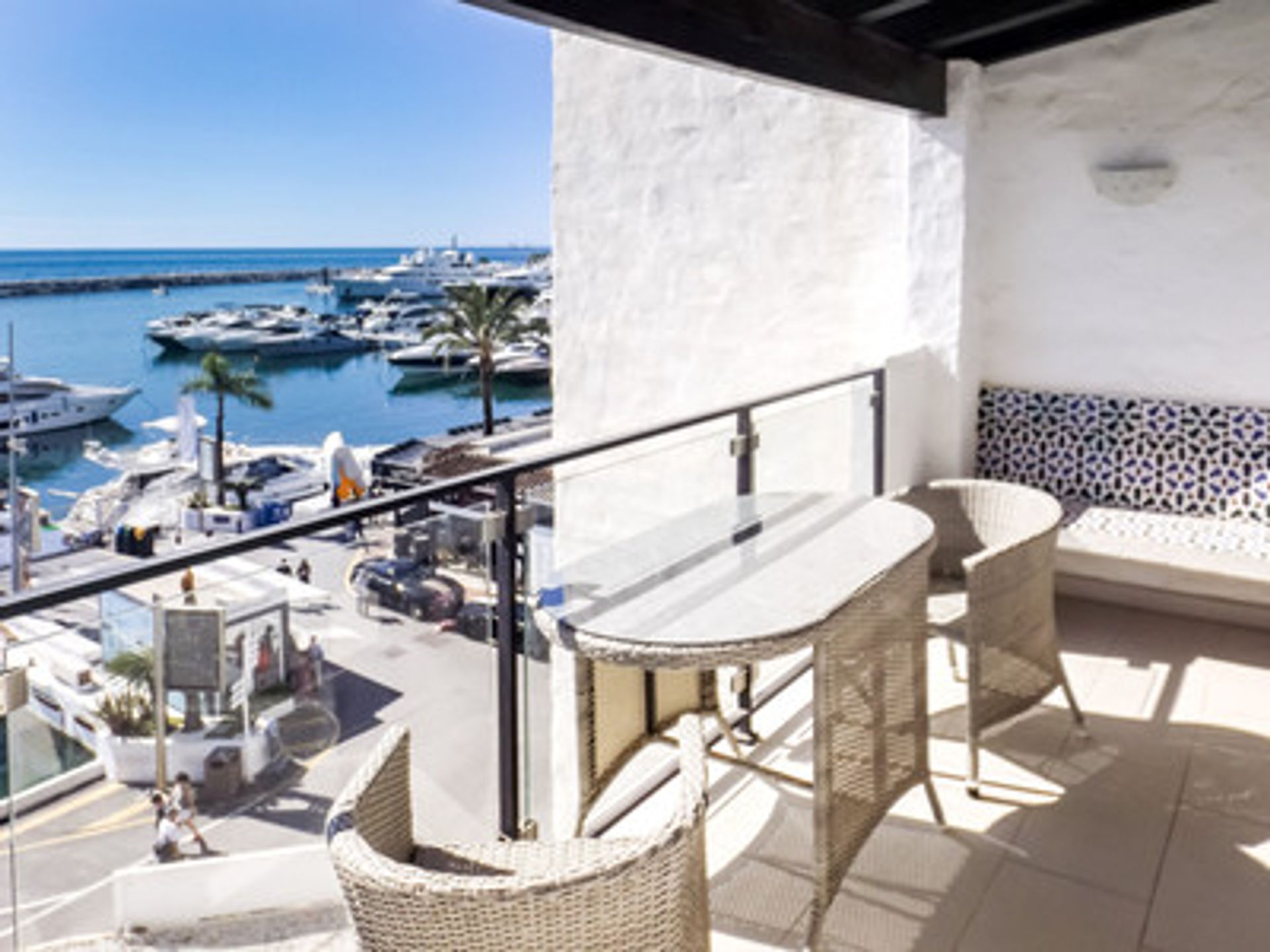 Condominium in Puerto Banus, Andalucia 10104603