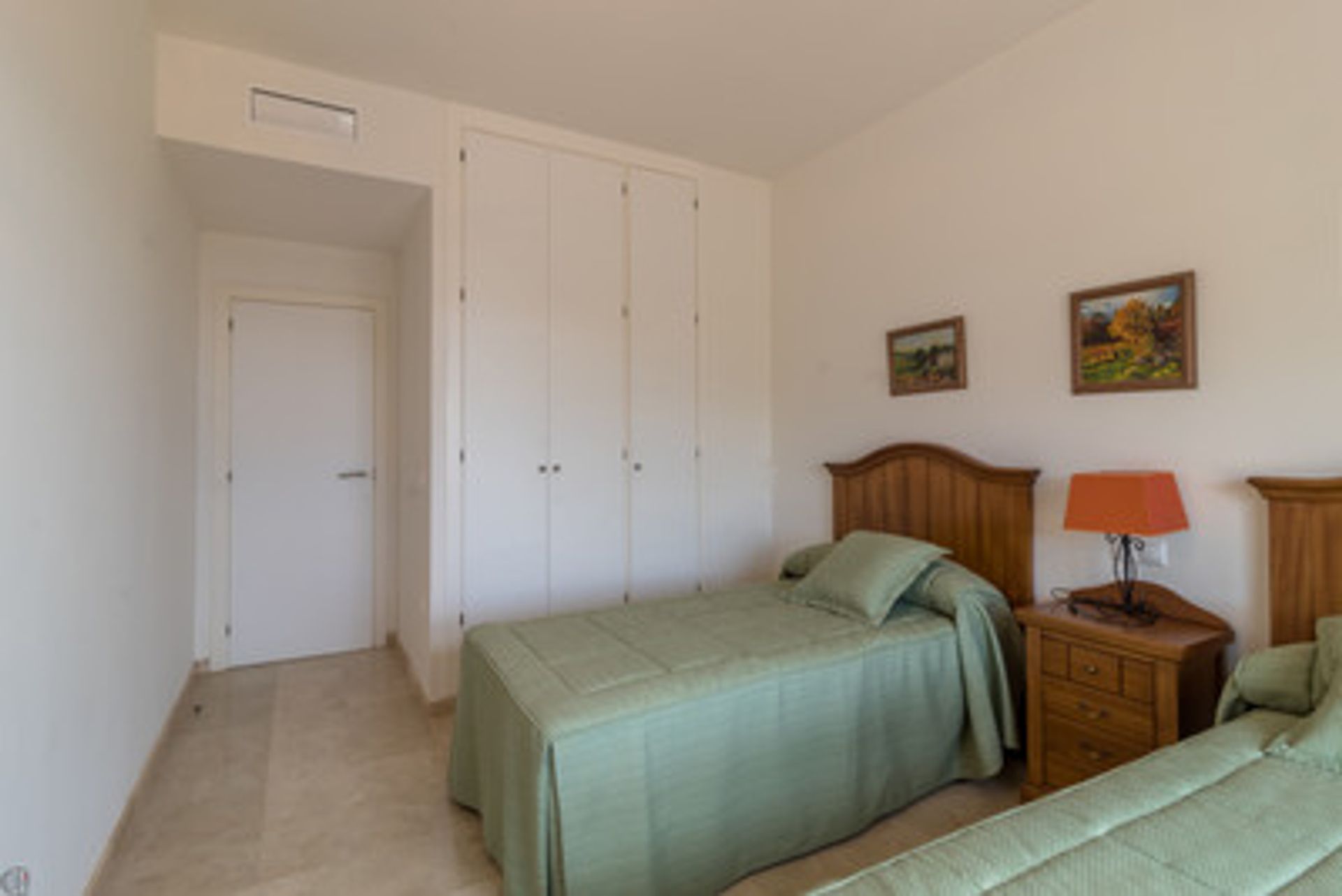 Condominium in Manilva, Andalucia 10104858