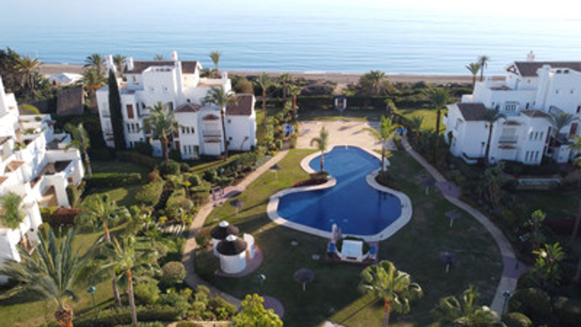 Condominio en Los Monteros, Andalucia 10105040