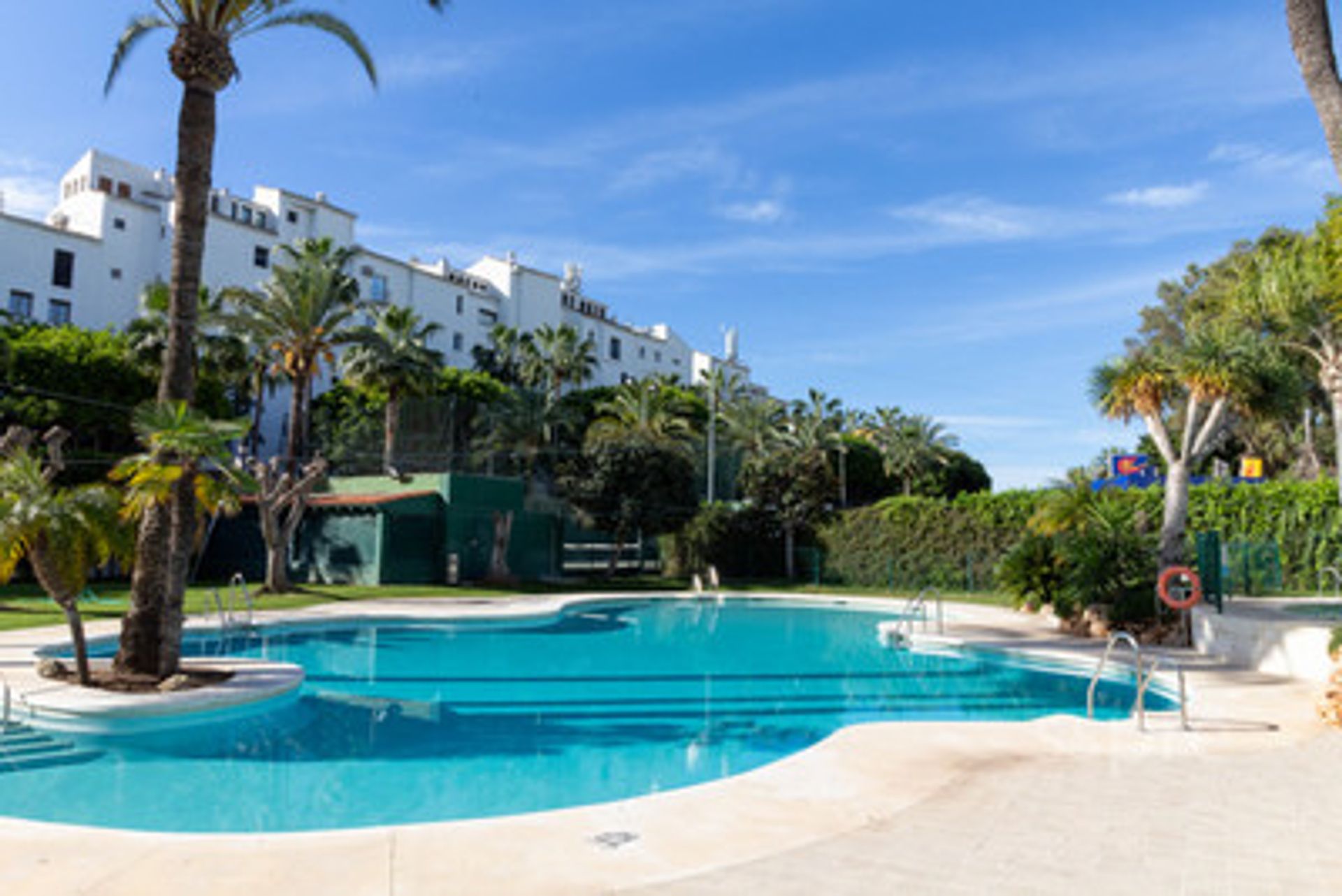 Condominium in El Angel, Andalusia 10105224