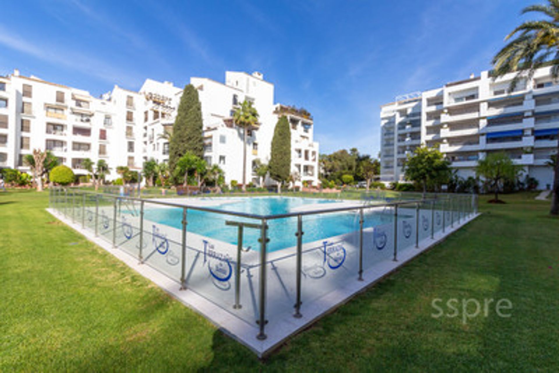 Condominium in El Angel, Andalusia 10105224