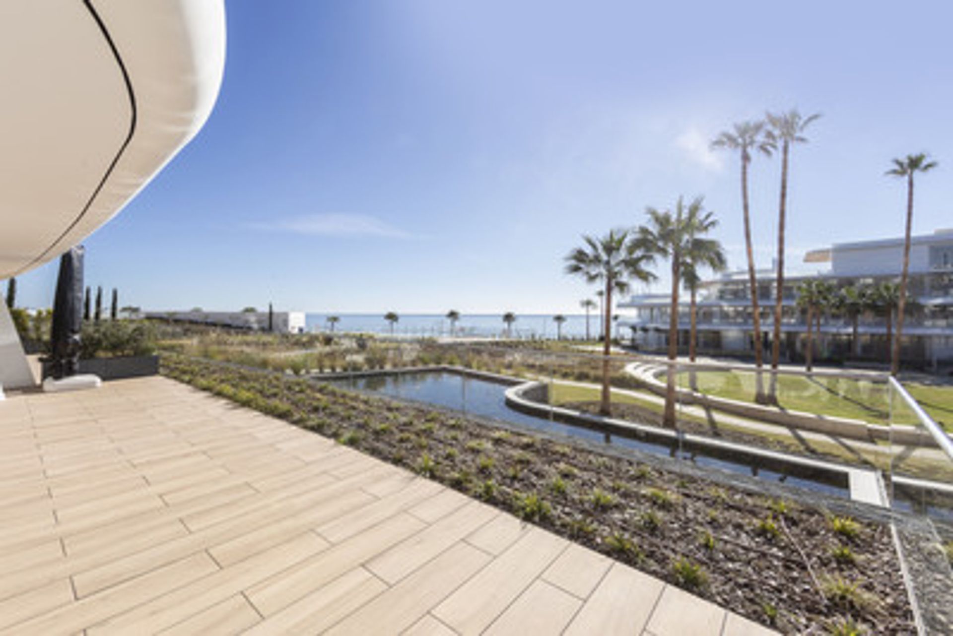 Condominium in Estepona, Andalucia 10105225