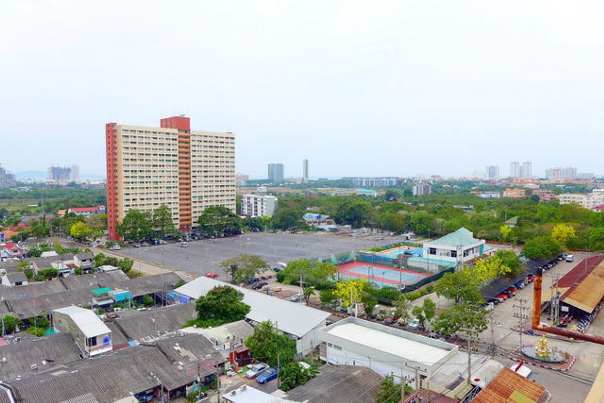 Condominium dans Pattaya, Chonburi 10105270