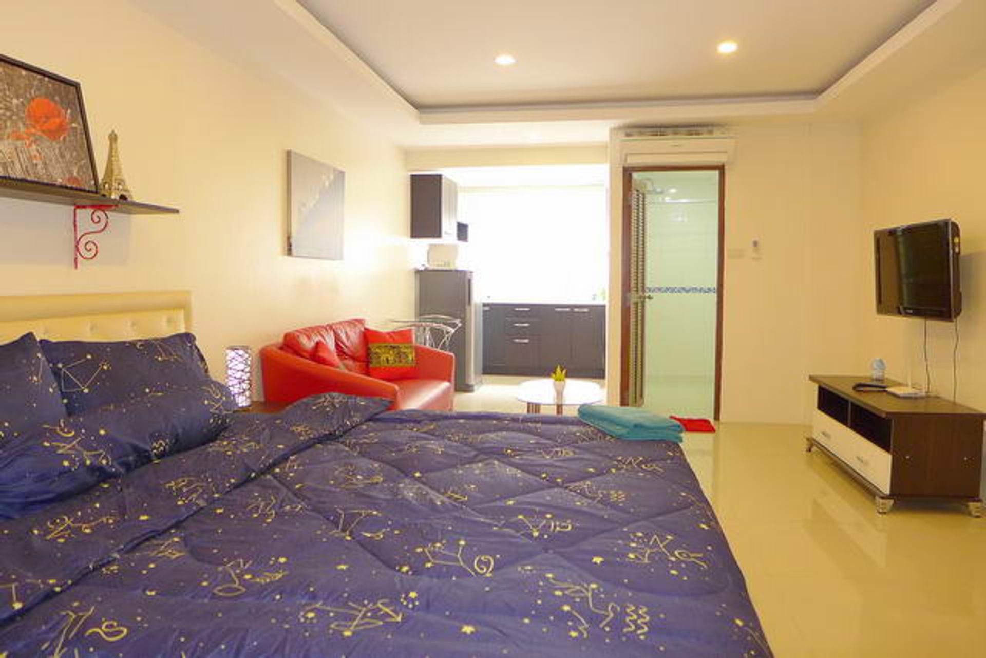 Condominium in Ban Phatthaya Nuea, Chon Buri 10105284