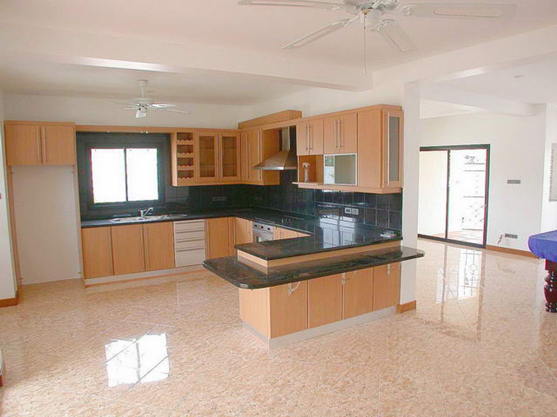 House in Ban Laem Mai Ruak, Chon Buri 10105302