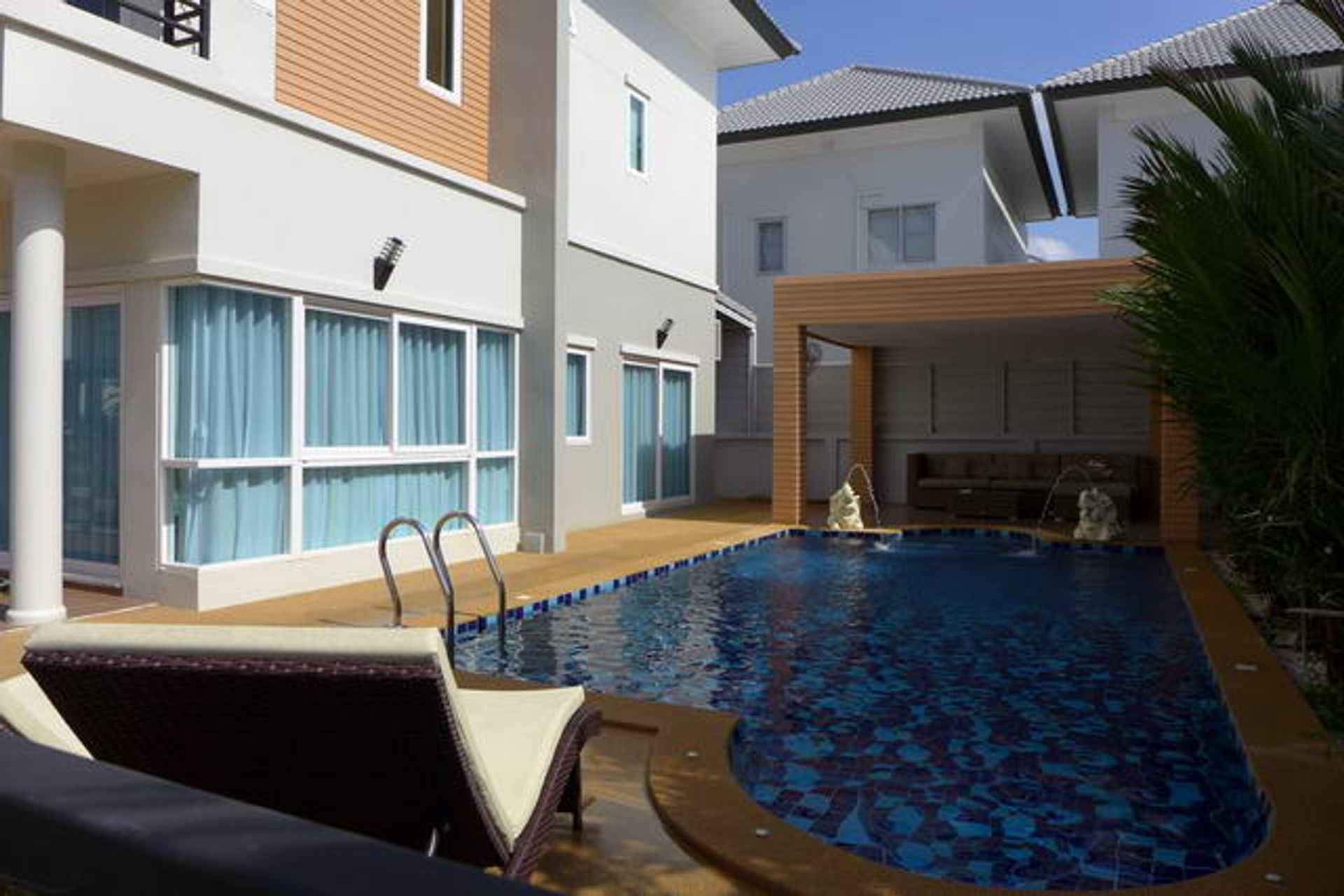 Huis in Pattaya, Chonburi 10105312