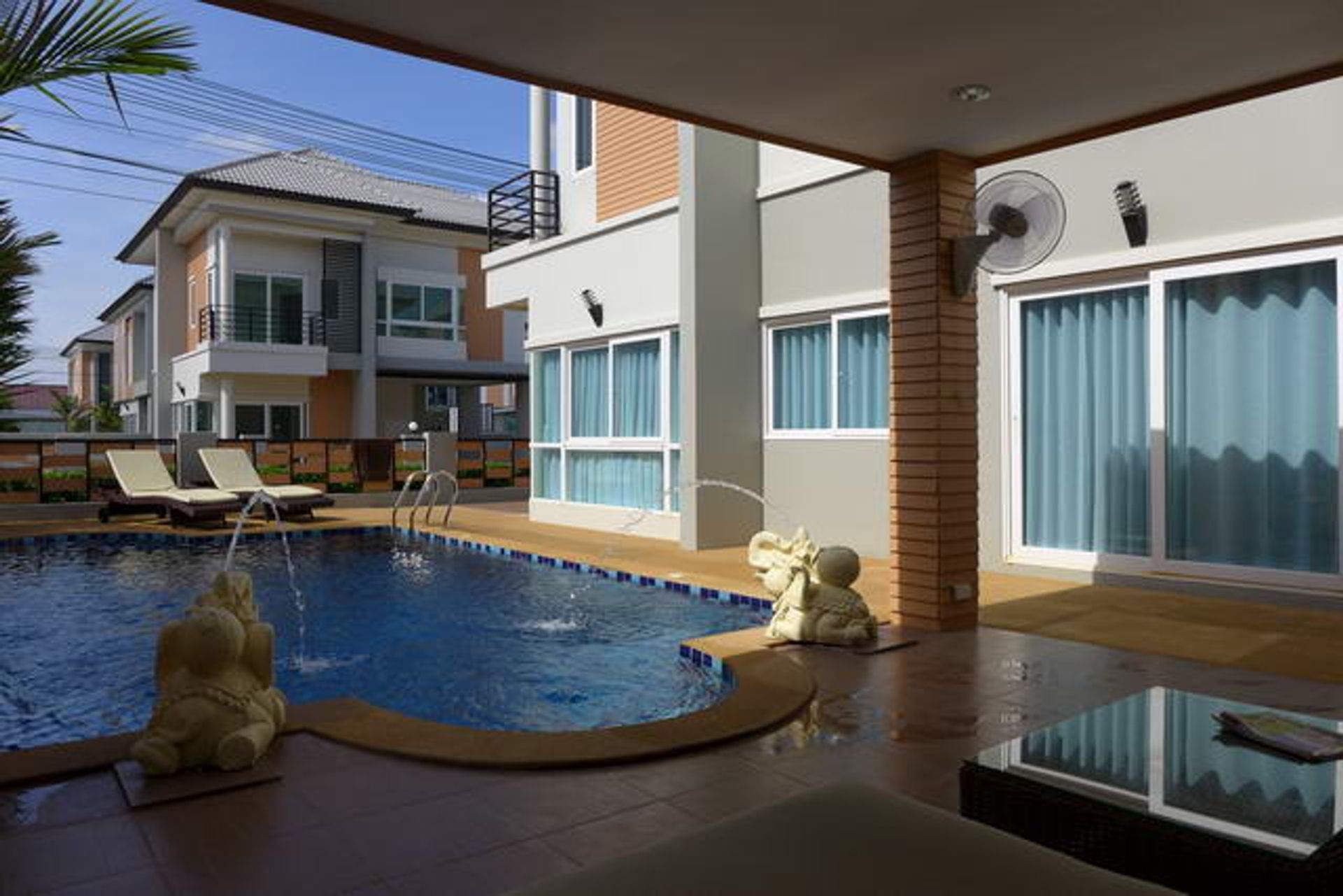 Huis in Pattaya, Chonburi 10105312