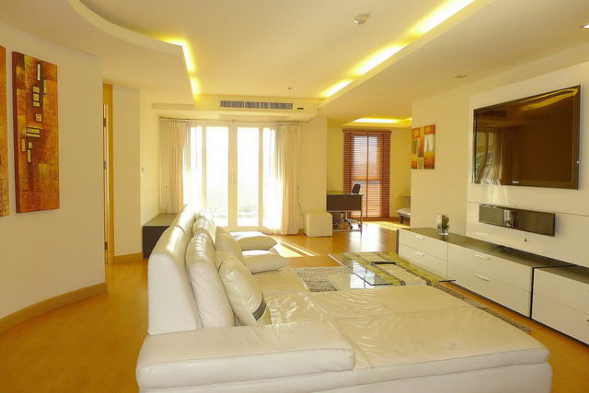 Condominio nel Divieto Phatthaya Tai, Chon Buri 10105313