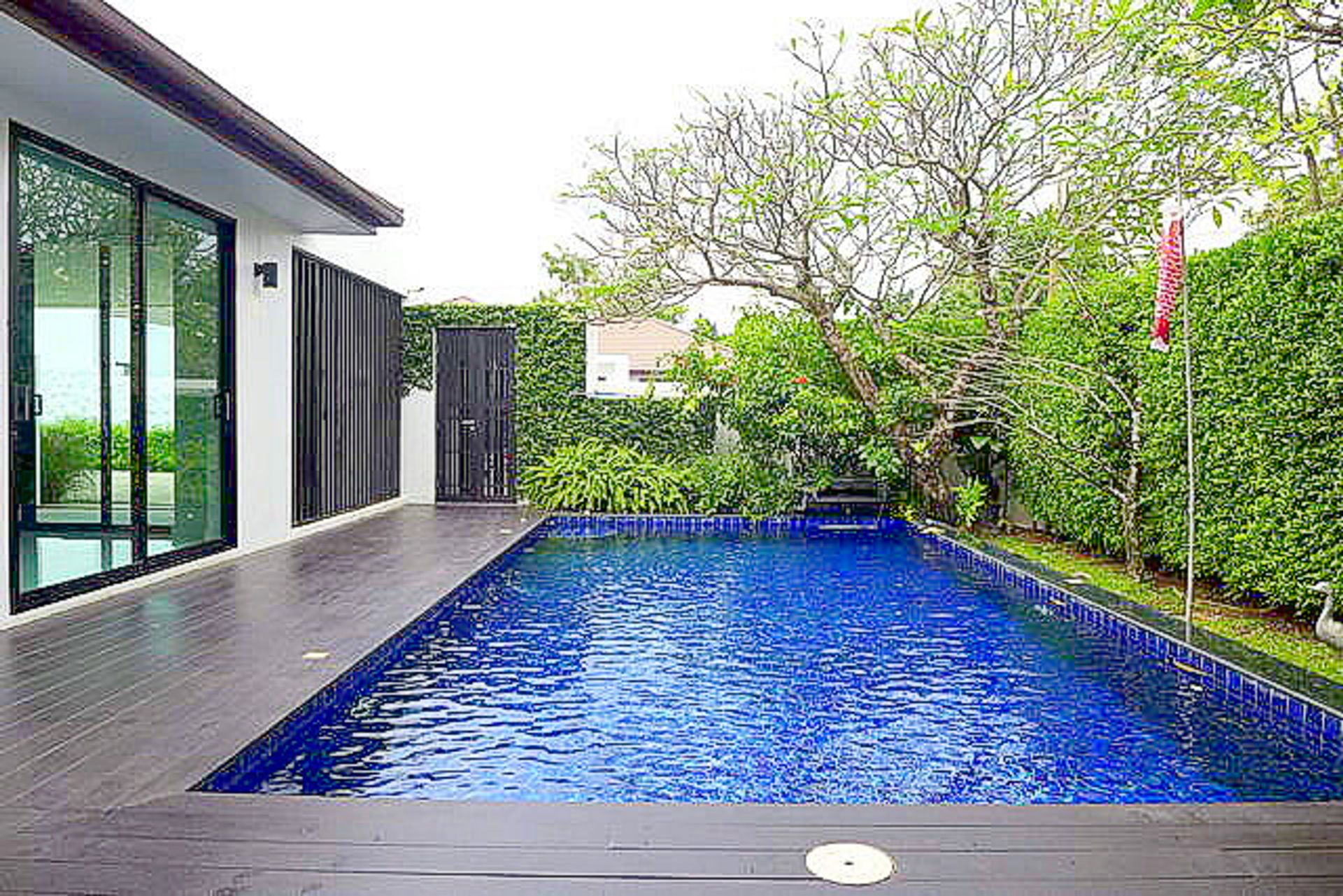 Casa nel Ban Laem Mai Ruak, Chon Buri 10105325