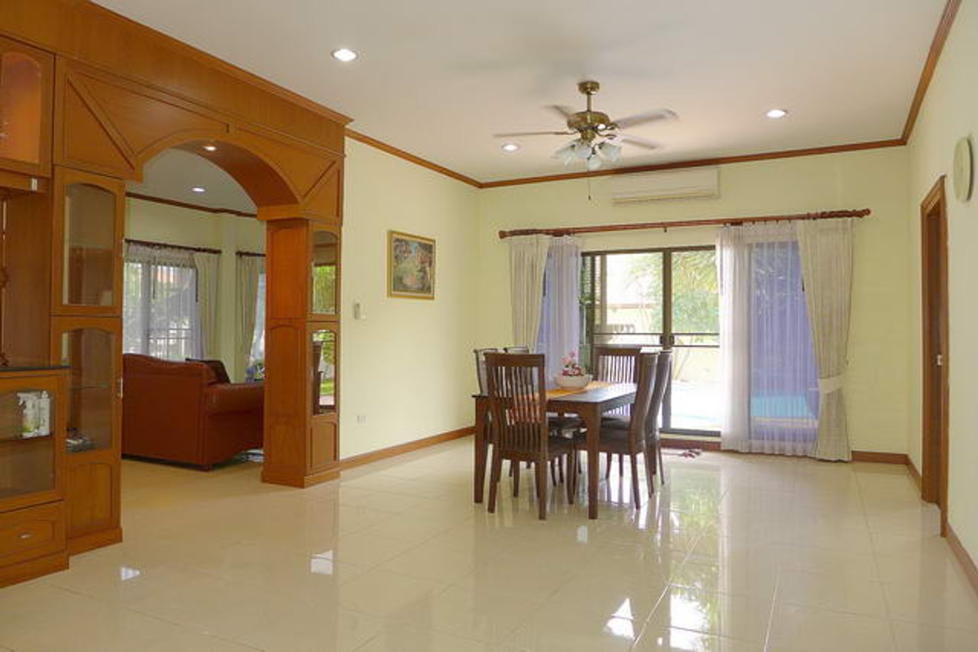 Casa nel Ban Laem Mai Ruak, Chon Buri 10105335