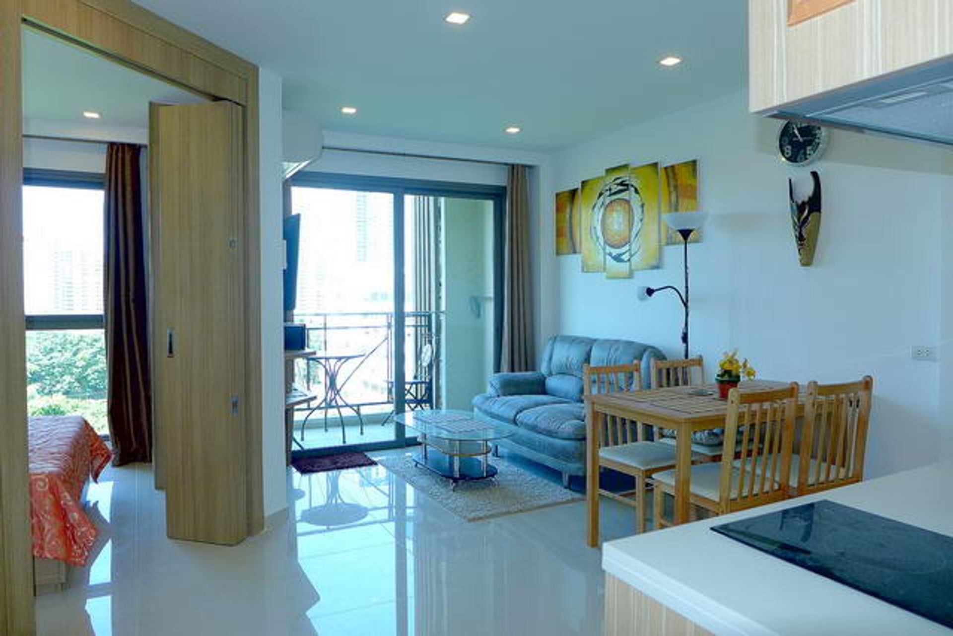 Condominium in Ban Phatthaya Nuea, Chon Buri 10105375