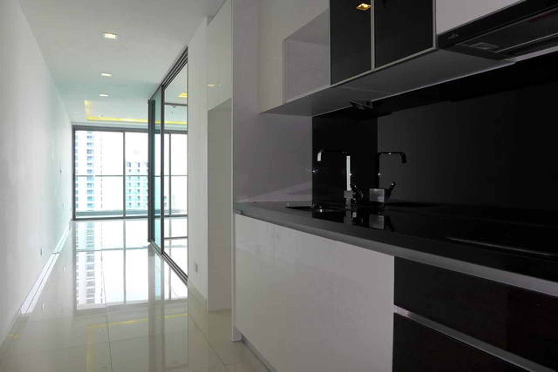 Condominio nel Phatthaya, Chon Buri 10105385