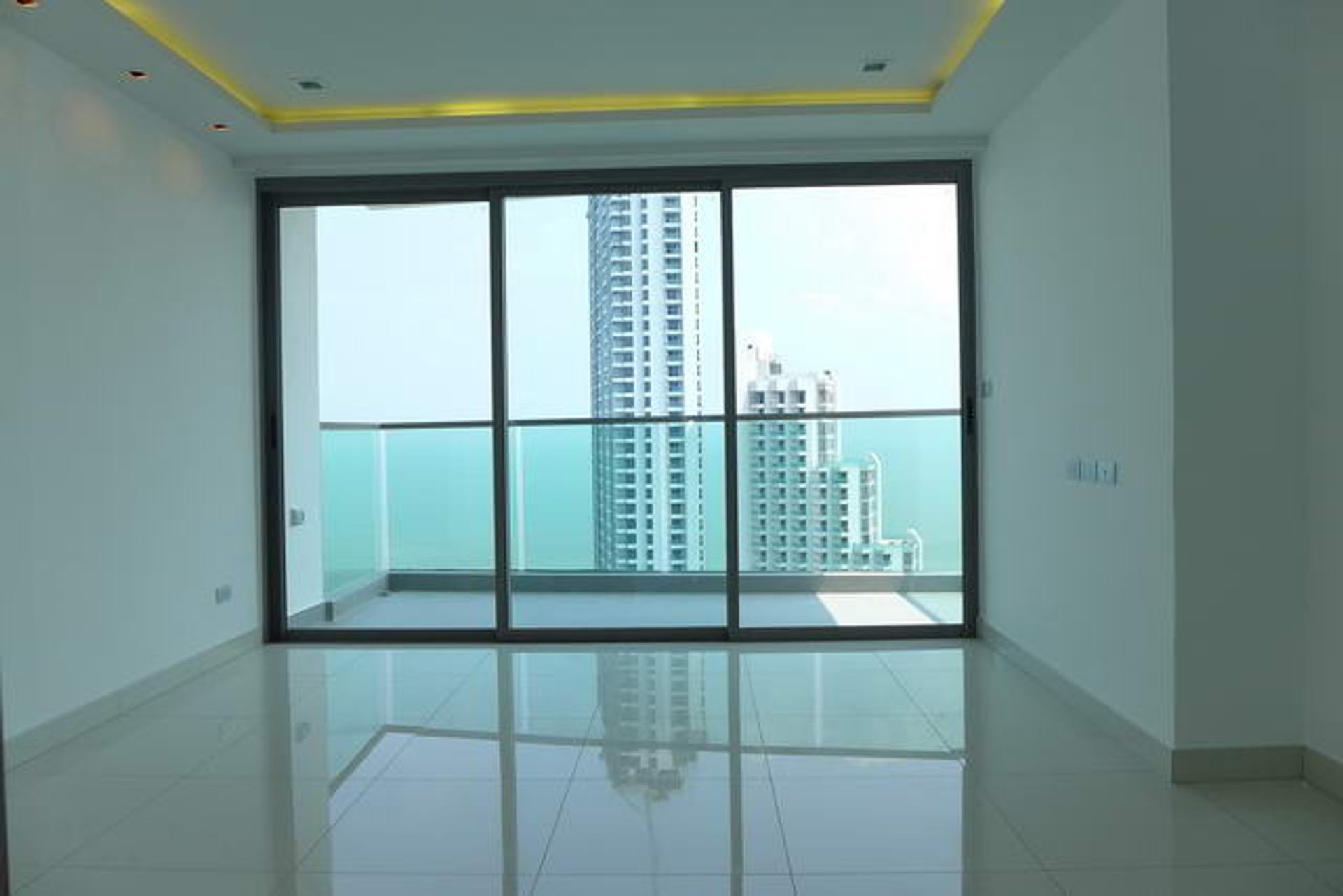 Condominio nel Phatthaya, Chon Buri 10105385