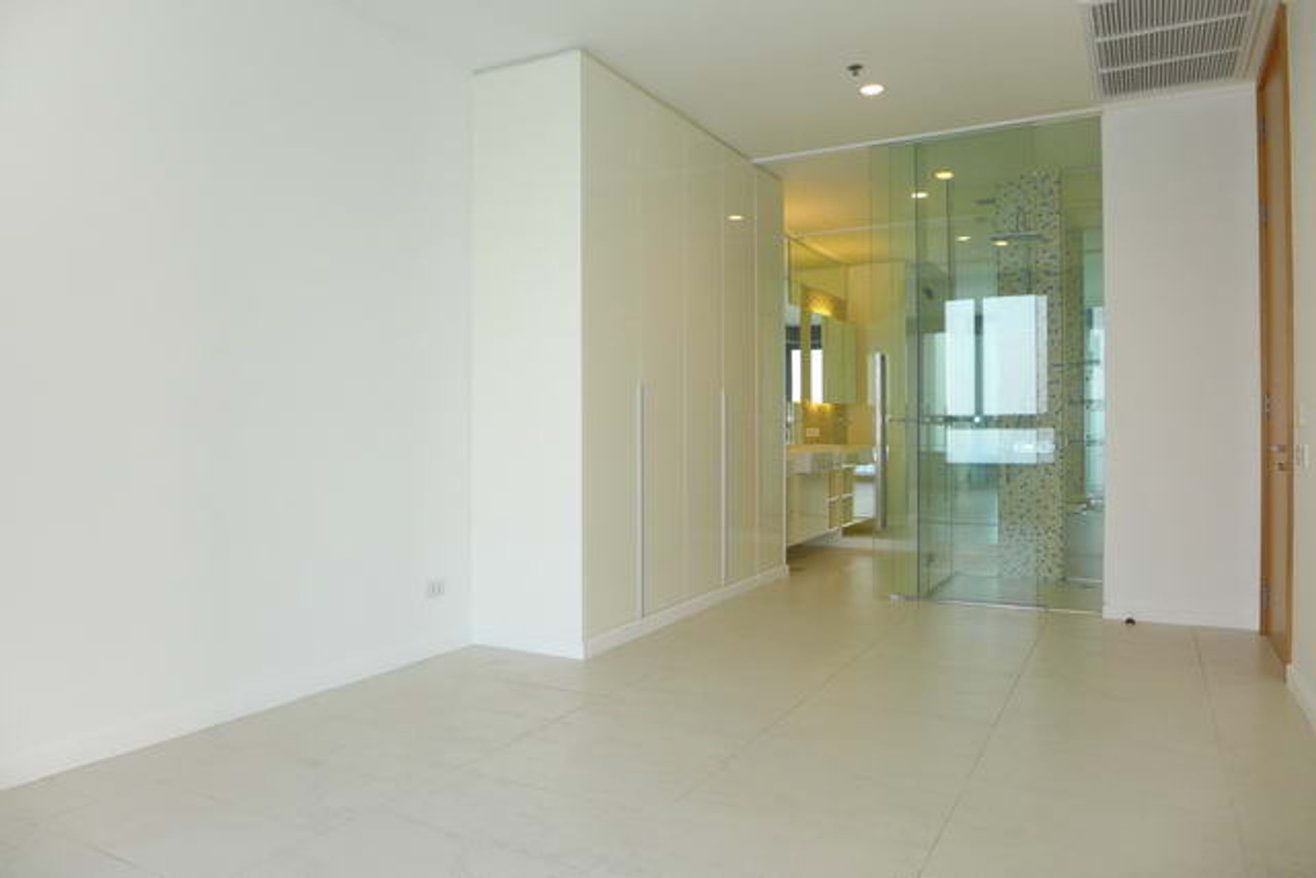 Condominium in Phatthaya, Chon Buri 10105417