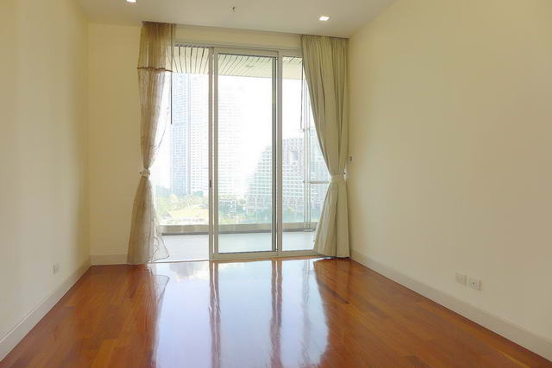 Condominium in Phatthaya, Chonburi 10105420