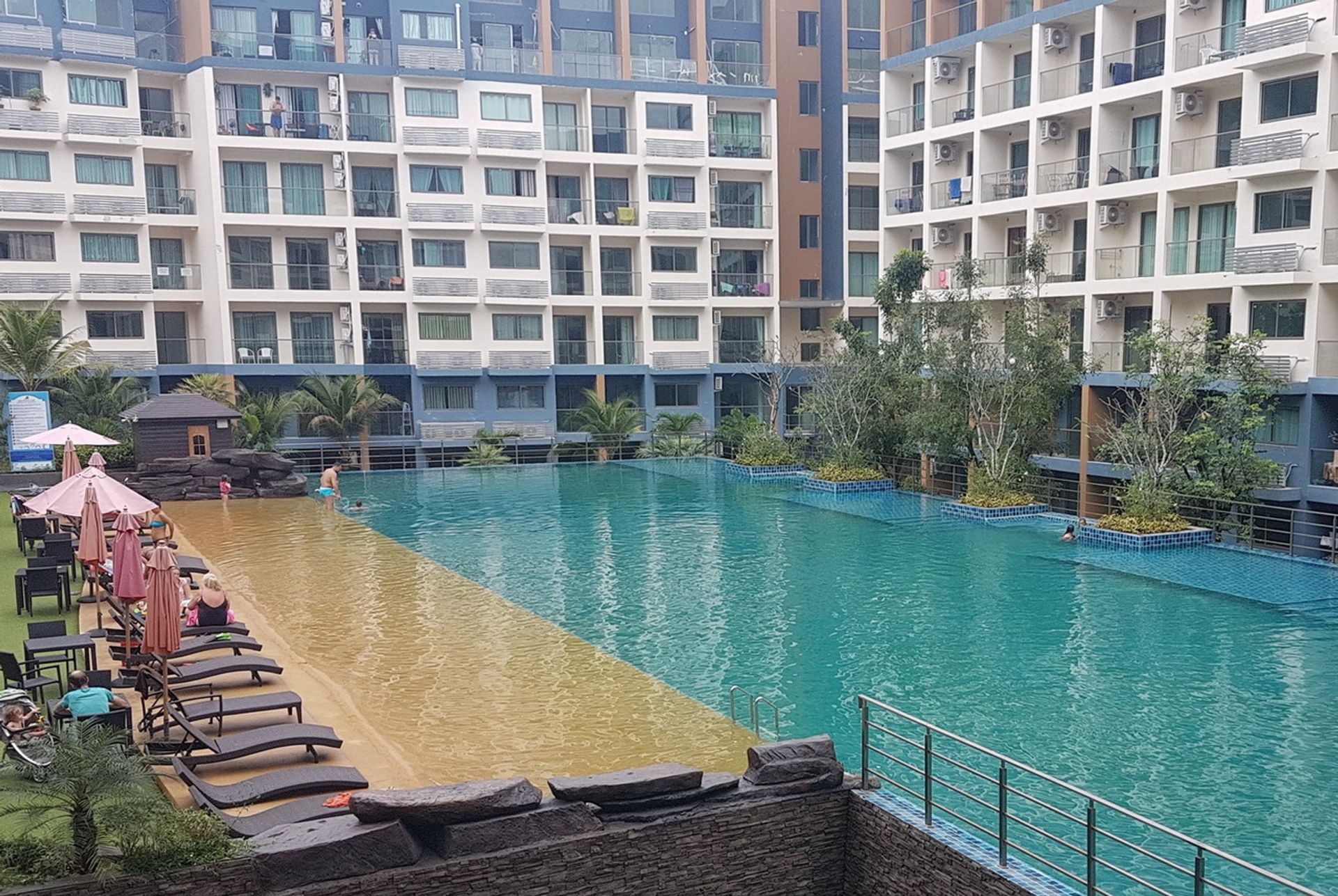 Condominio nel Ban Laem Mai Ruak, Chon Buri 10105445