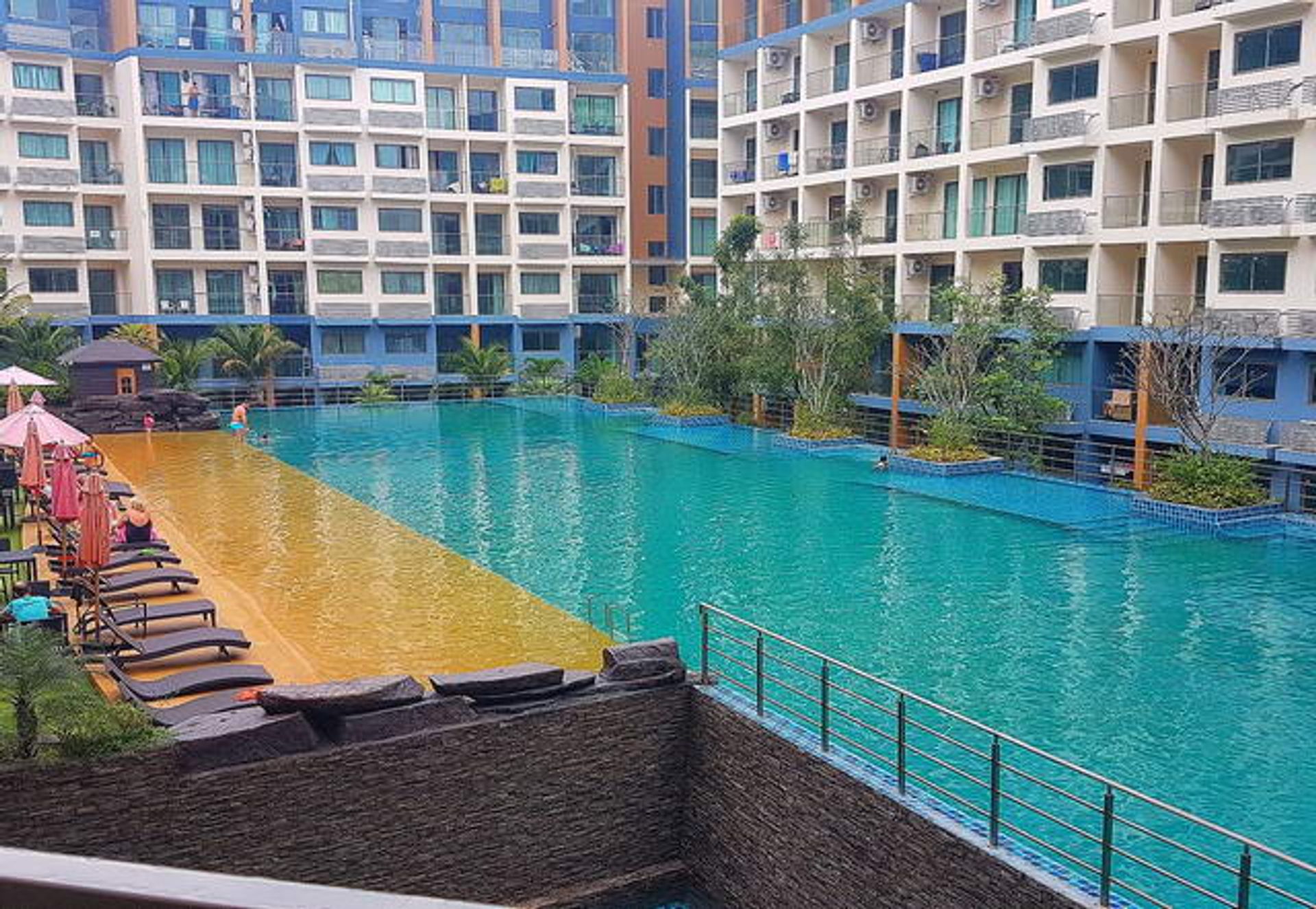 Condominium in Jomtien, Chonburi 10105448