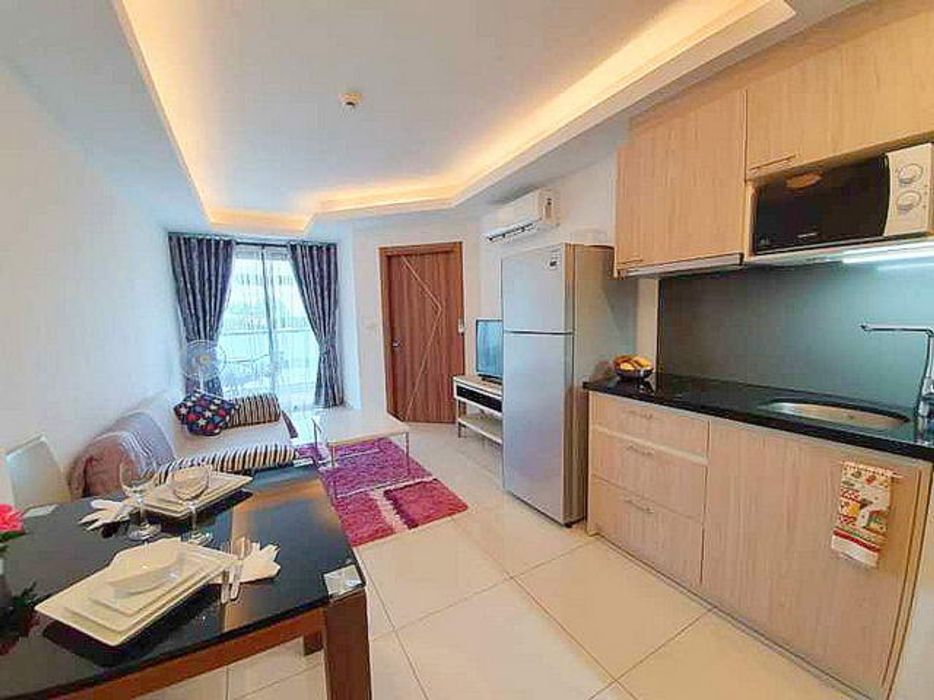 Condominium in Jomtien, Chonburi 10105448