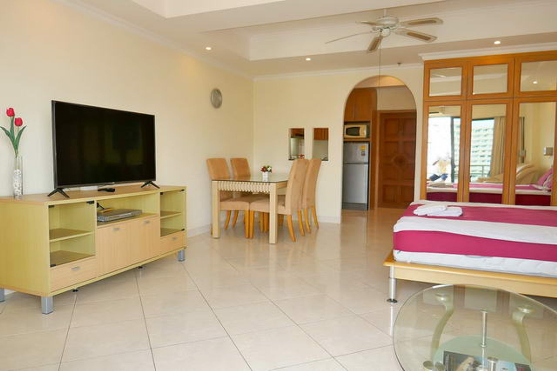 Condominio nel Ban Laem Mai Ruak, Chon Buri 10105452