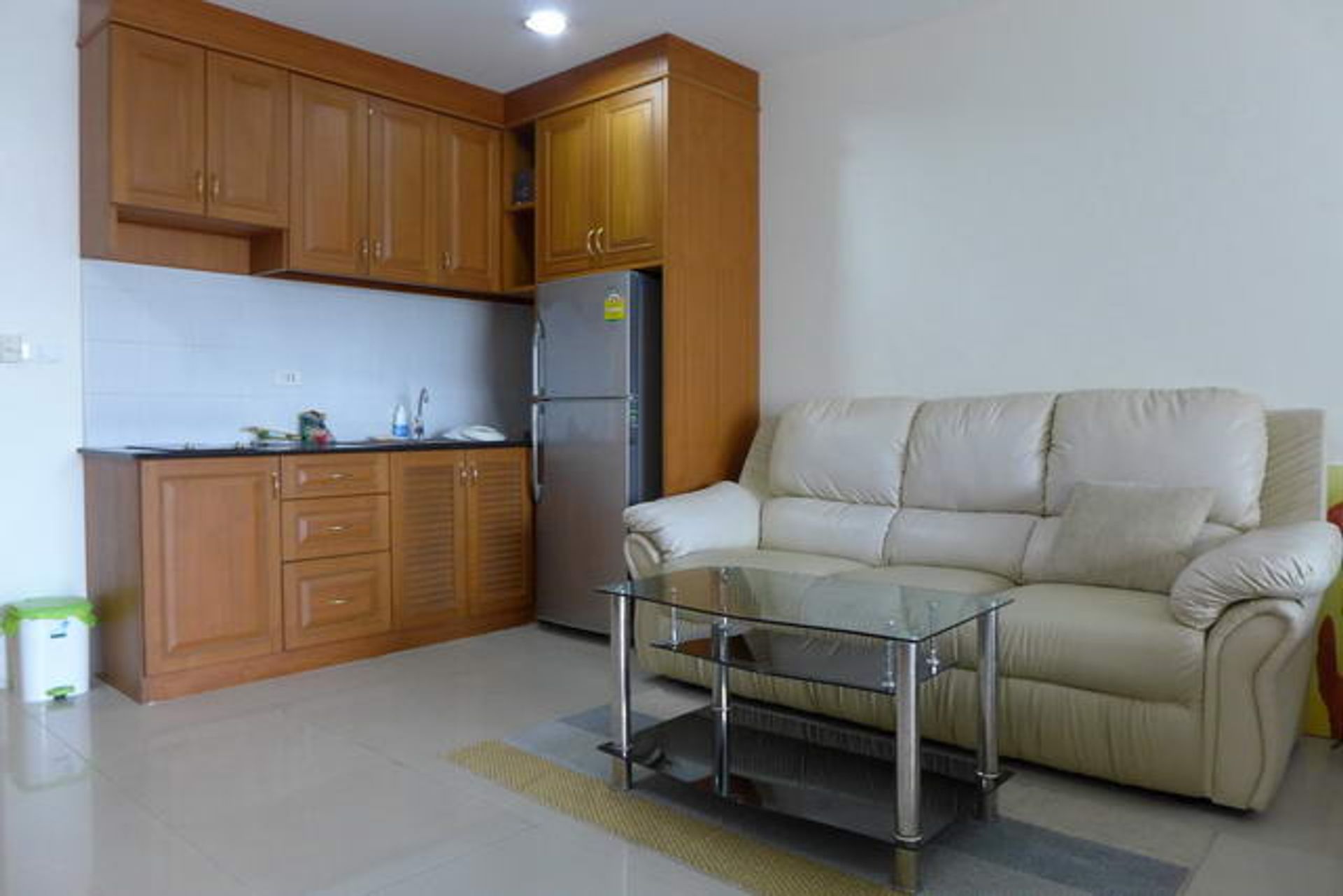 Condominium in Ban Laem Mai Ruak, Chonburi 10105453