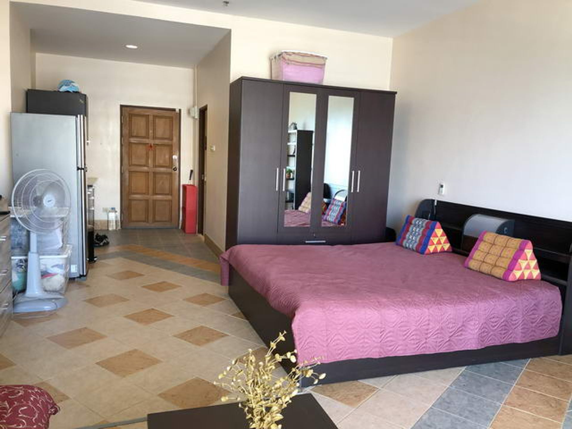 Condominio nel Ban Laem Mai Ruak, Chon Buri 10105464